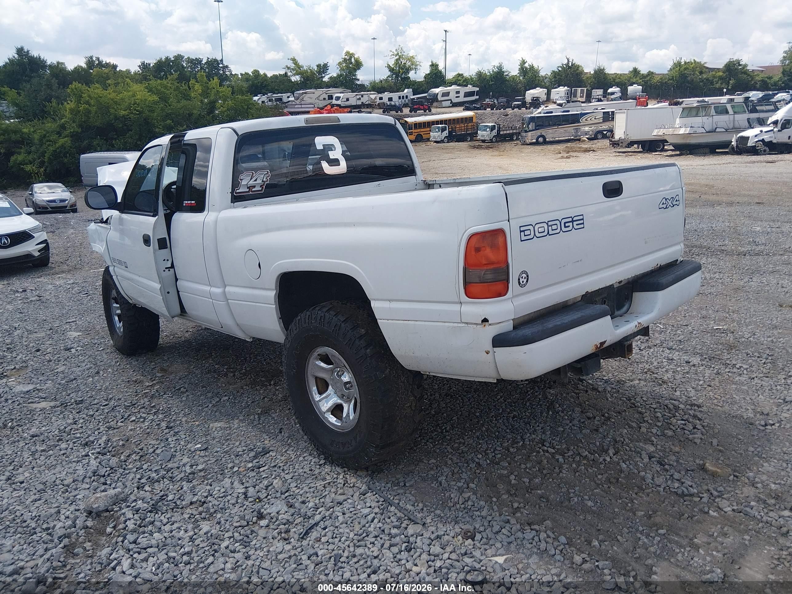 2001 Dodge Ram 1500 St White vin: 3B7HF13Z71G185887