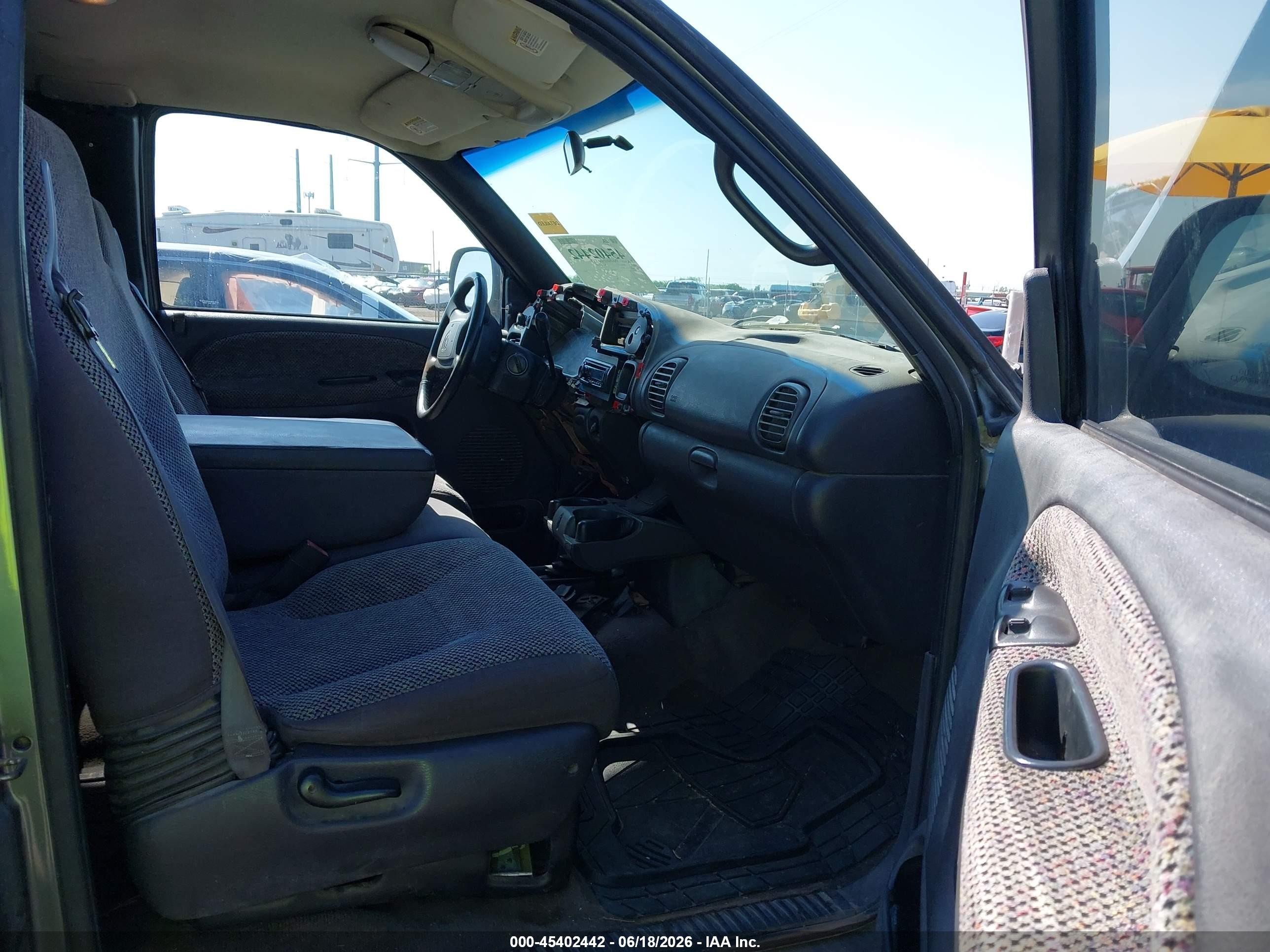 2001 Dodge Ram 1500 St Gray vin: 3B7HF13Z71G806366