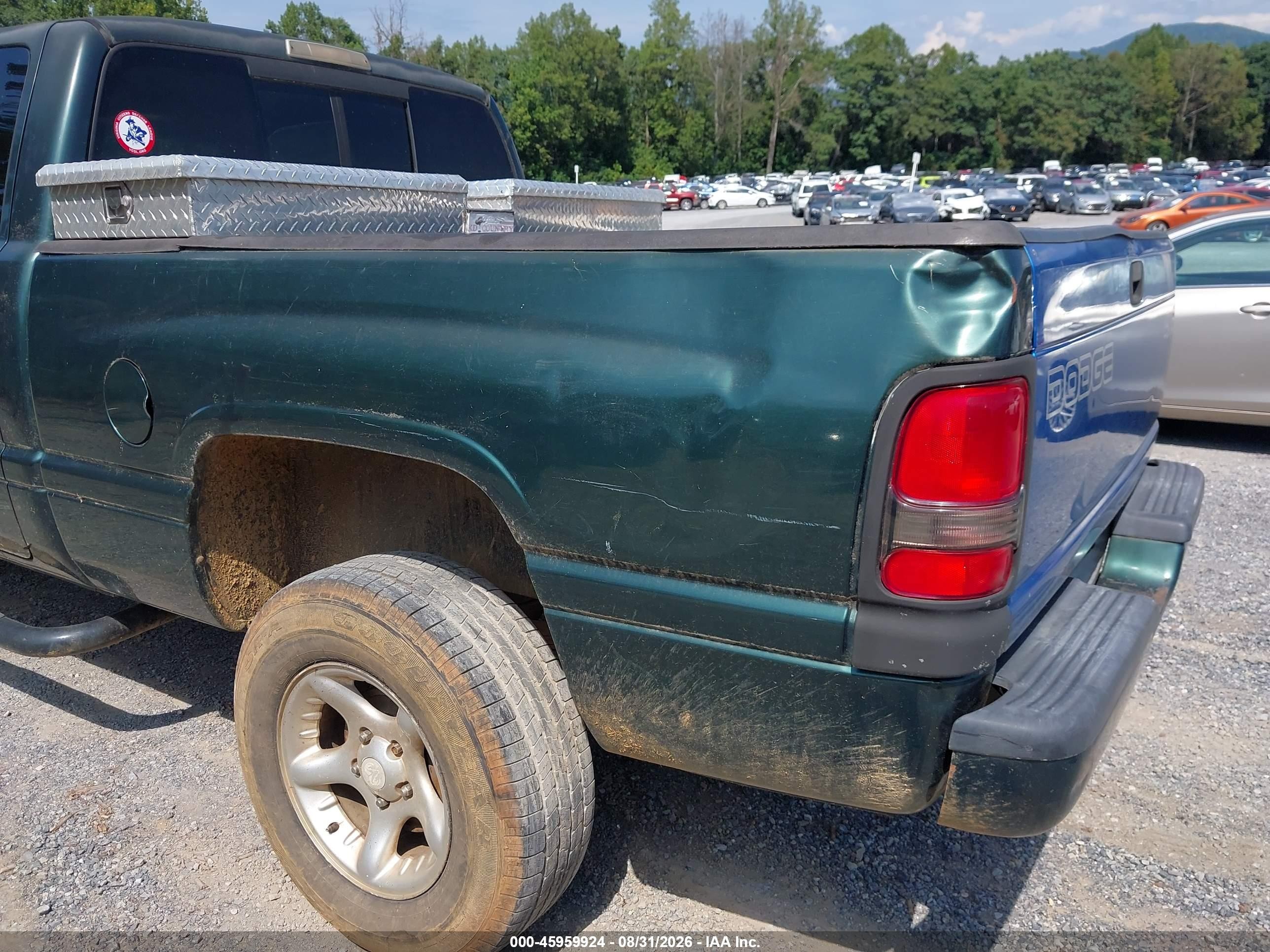 2000 Dodge Ram 1500 St Green vin: 3B7HF13Z7YM220908