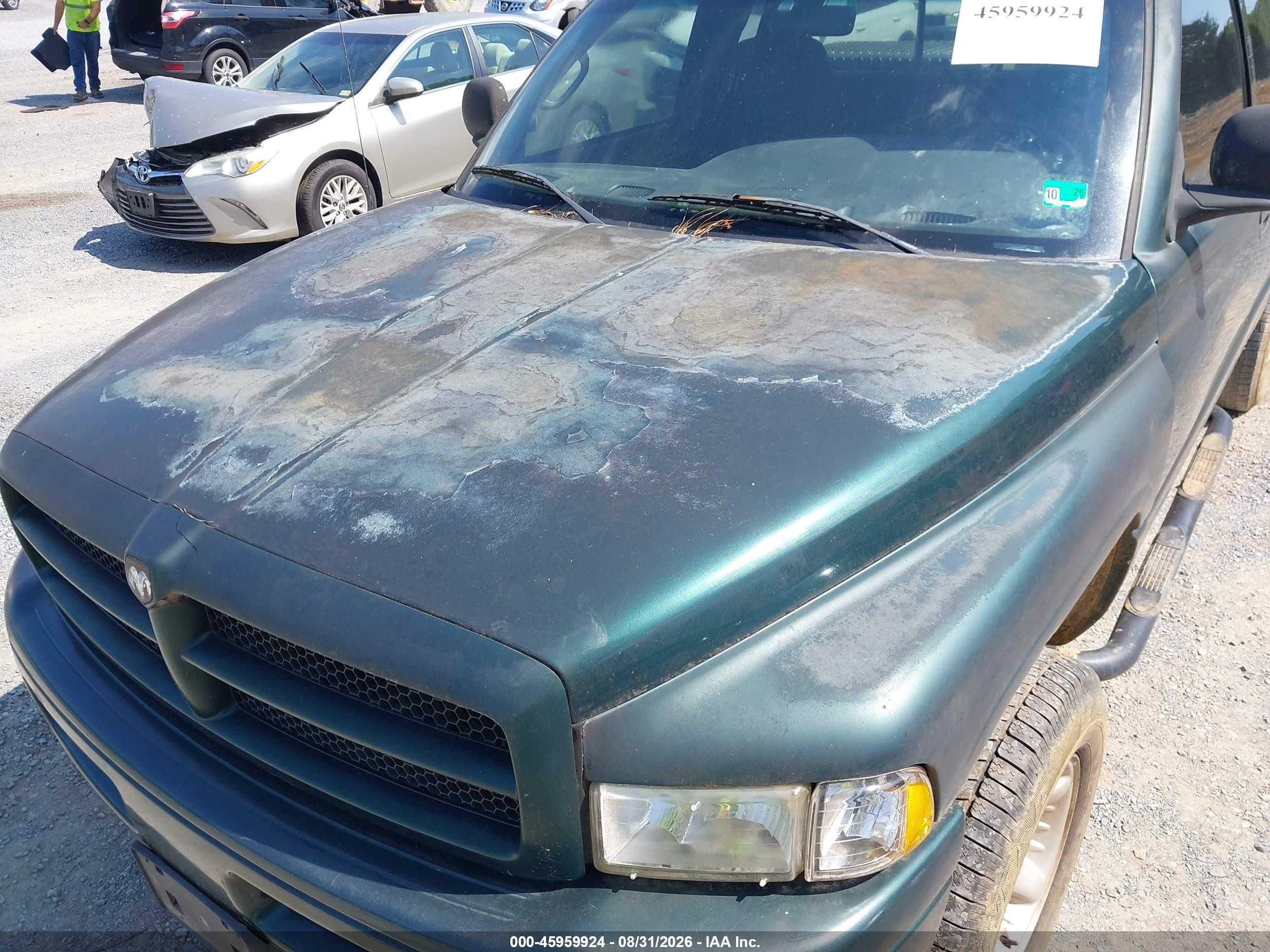 2000 Dodge Ram 1500 St Green vin: 3B7HF13Z7YM220908