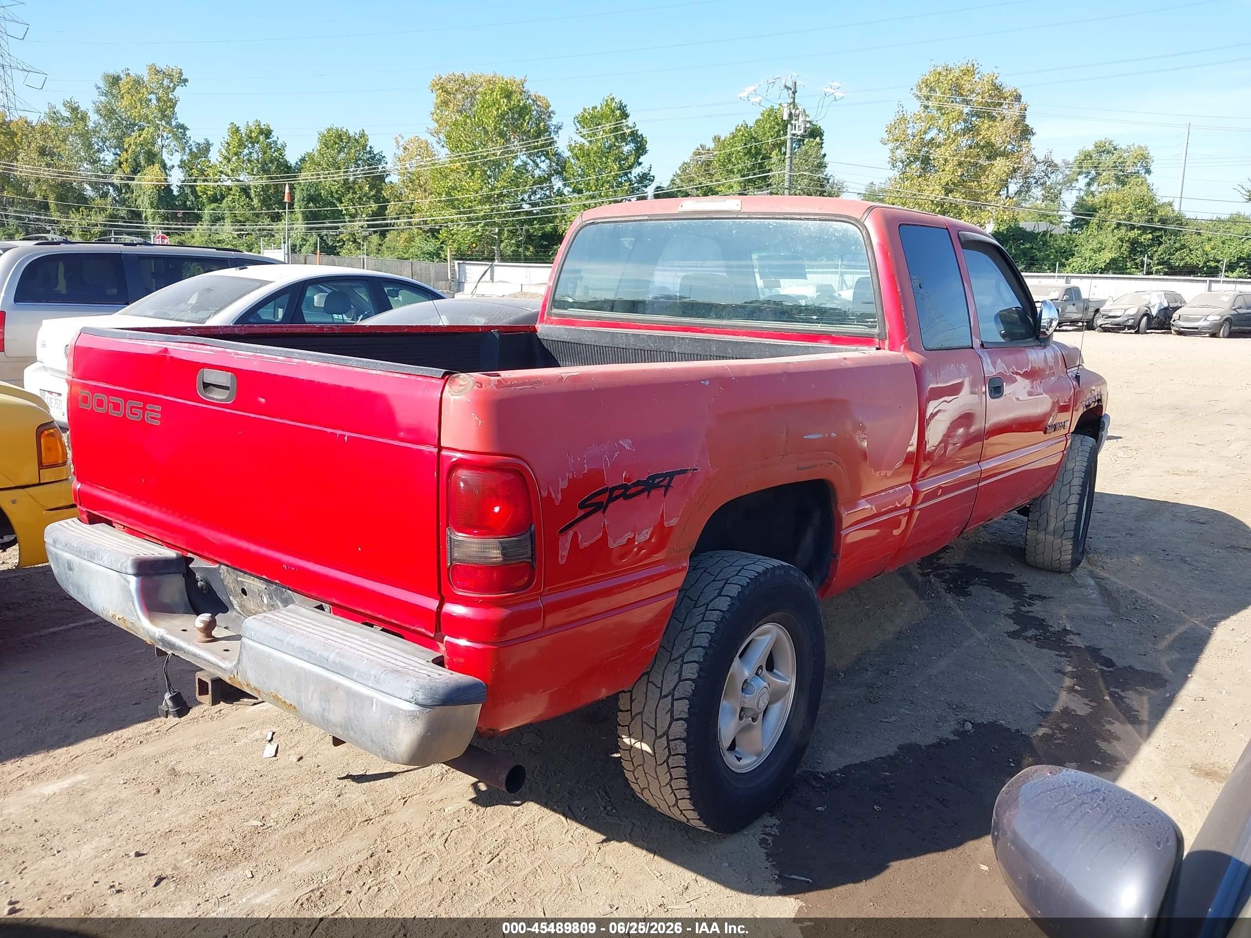 1997 Dodge Ram 1500 St Красный vin: 3B7HF13Z8VG817124