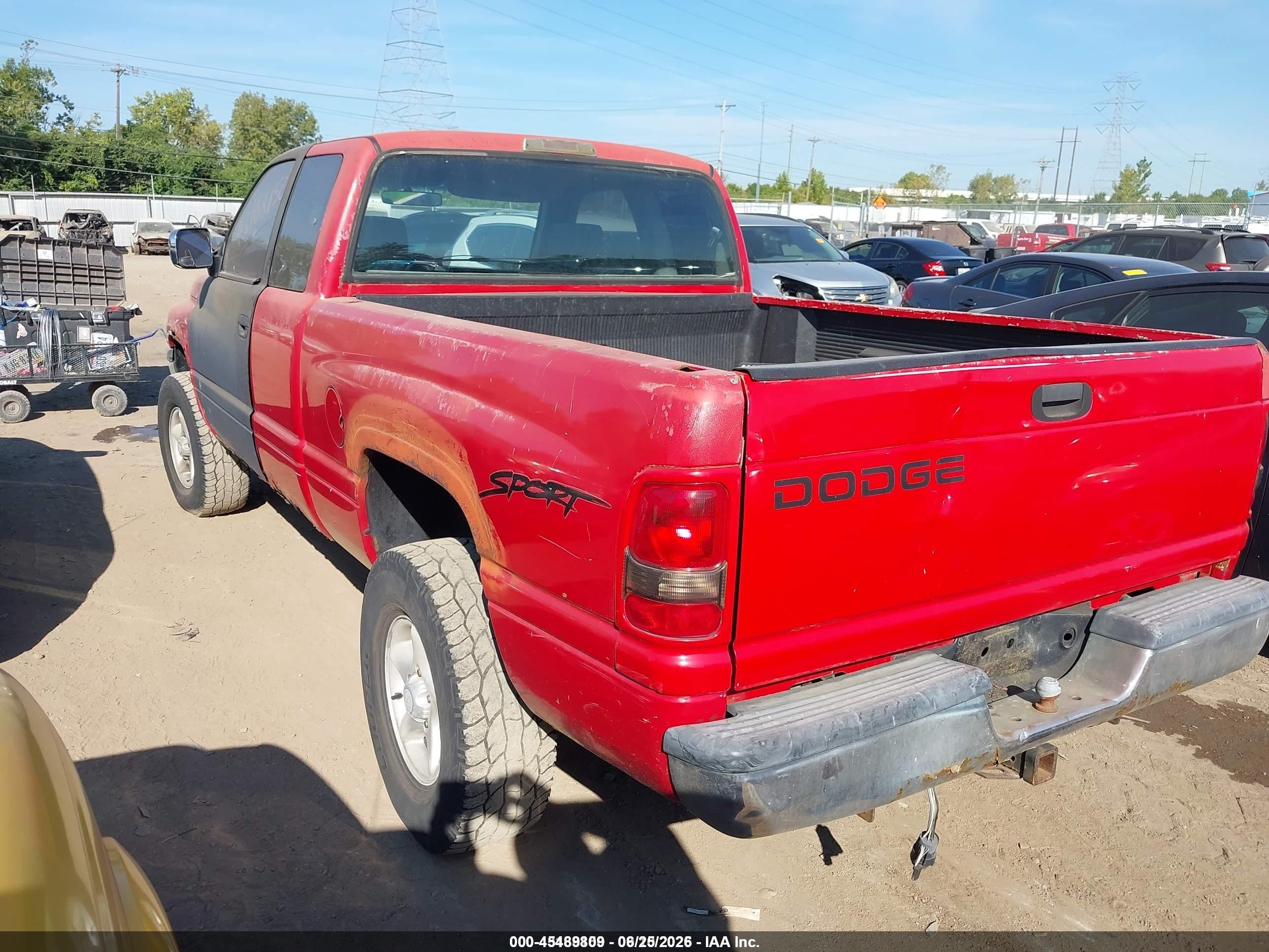 1997 Dodge Ram 1500 St Красный vin: 3B7HF13Z8VG817124