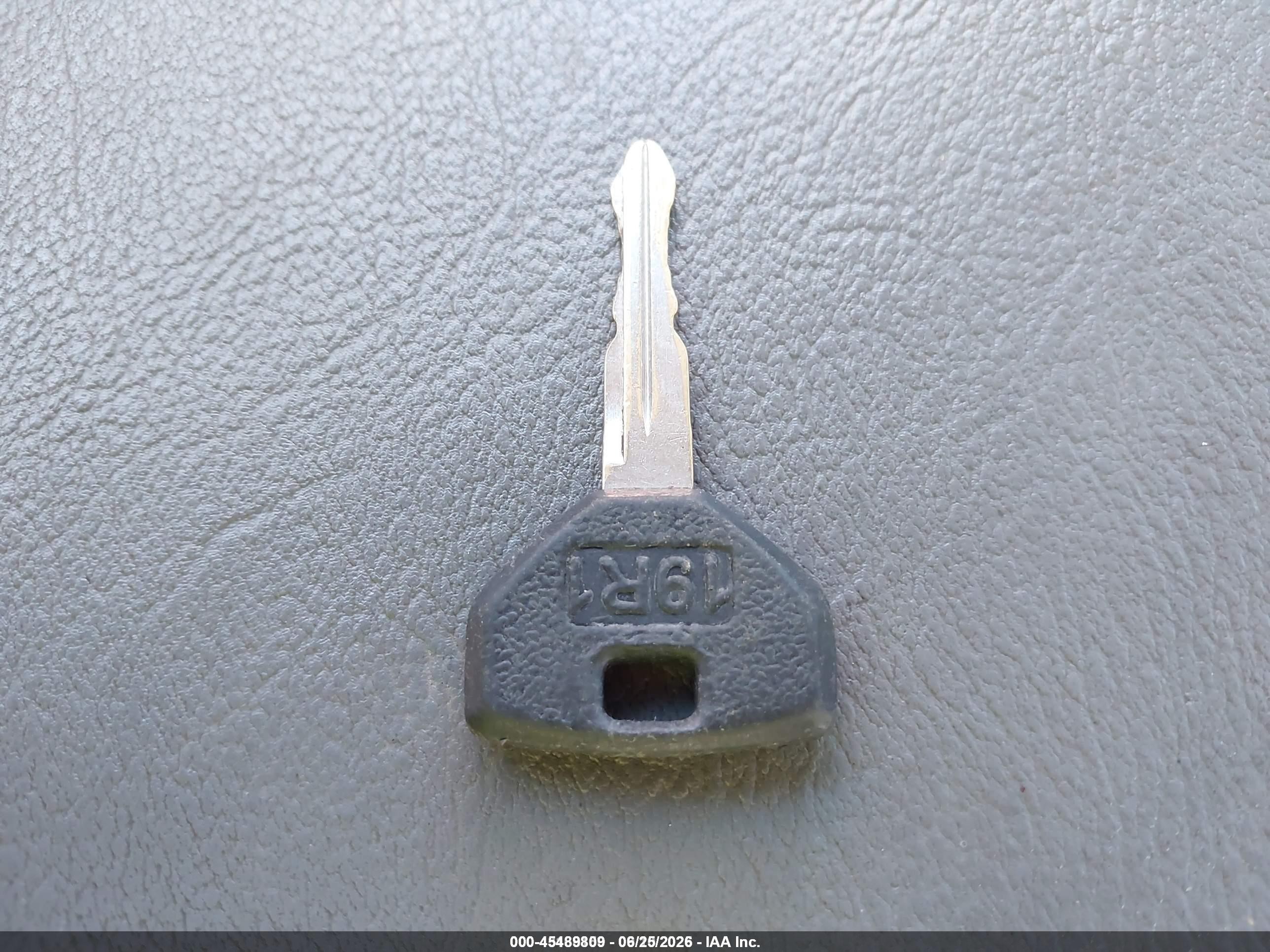 1997 Dodge Ram 1500 St Красный vin: 3B7HF13Z8VG817124