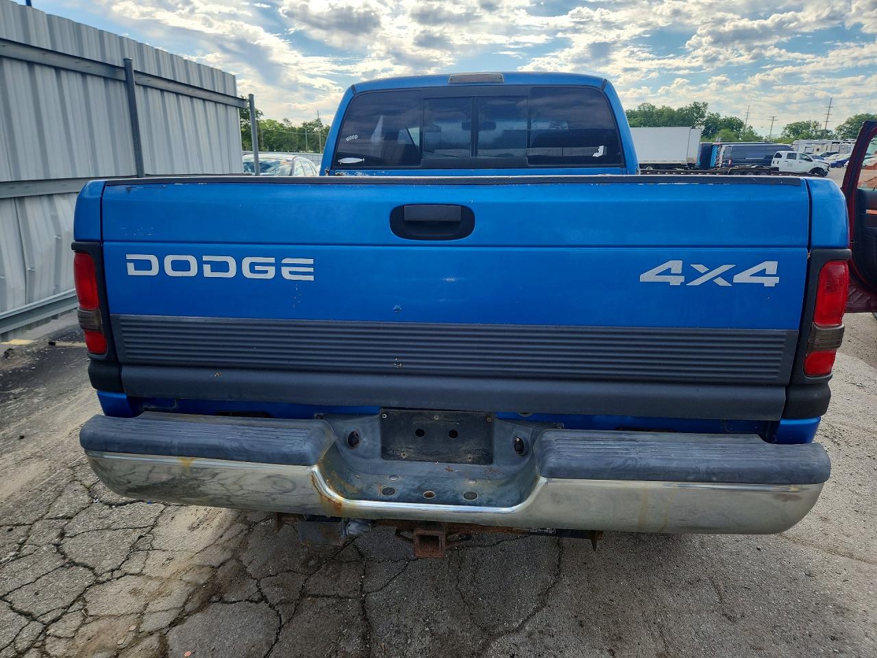 1999 Dodge Ram 1500 Blue vin: 3B7HF13Z8XG200776