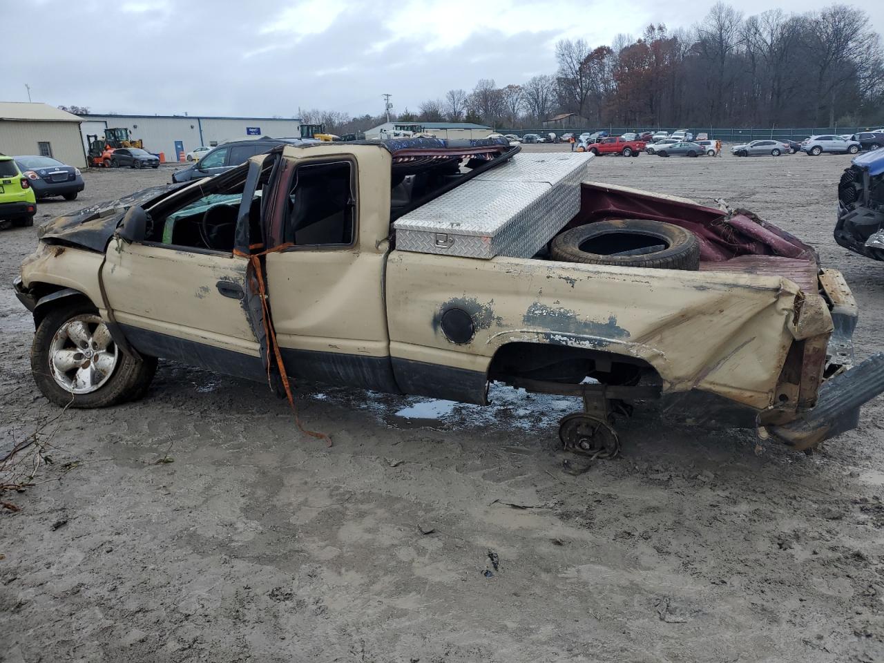 1996 Dodge Ram 1500 Two Tone vin: 3B7HF13Z9TM110368