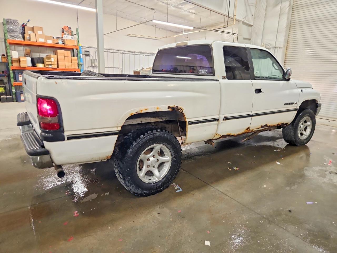 1997 Dodge Ram 1500 White vin: 3B7HF13Z9VG816516
