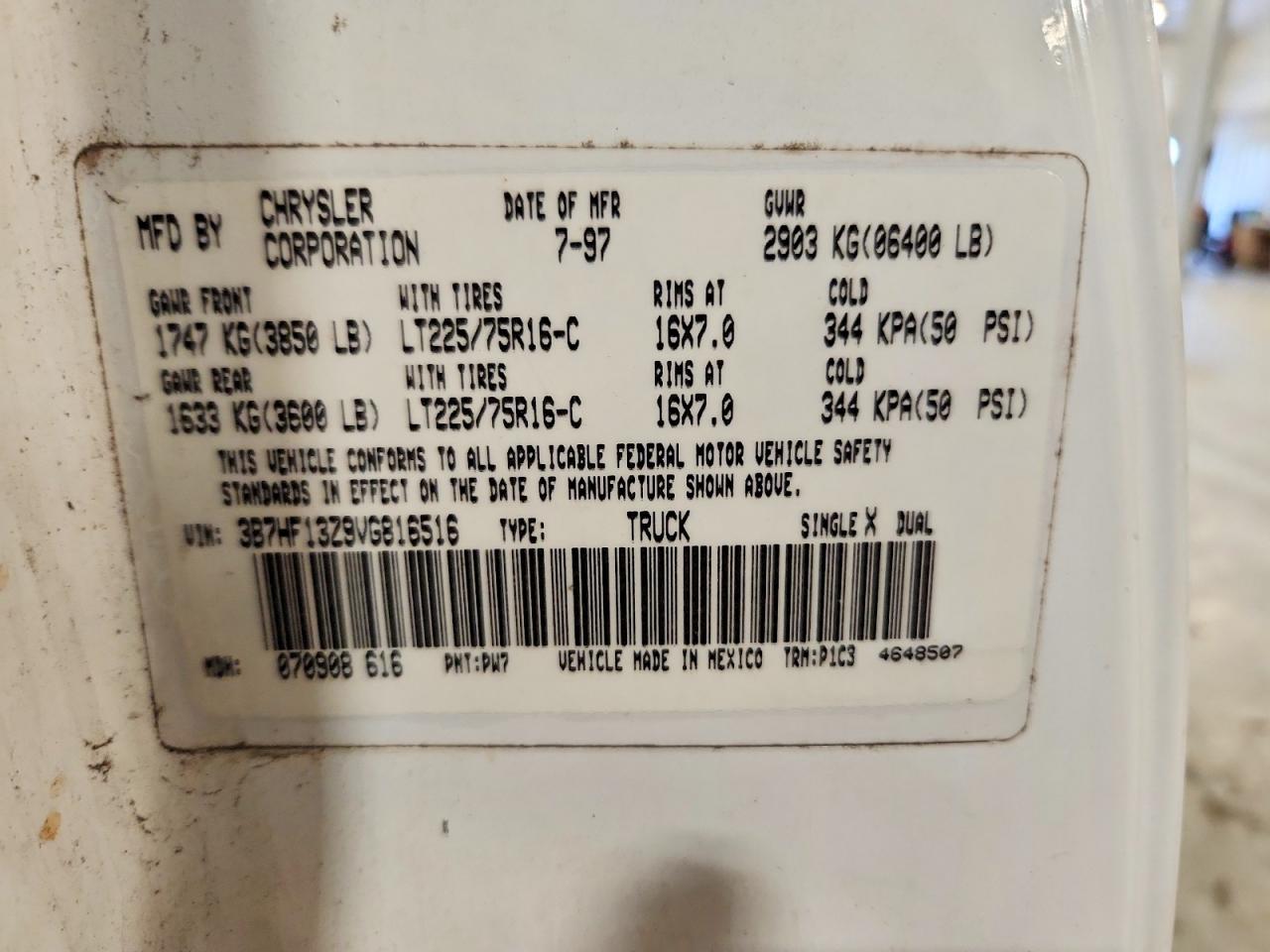 1997 Dodge Ram 1500 White vin: 3B7HF13Z9VG816516