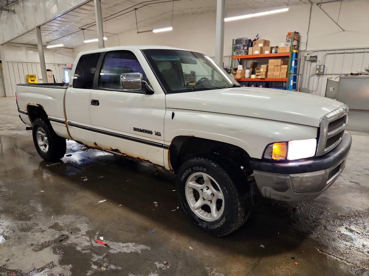 1997 Dodge Ram 1500 White vin: 3B7HF13Z9VG816516