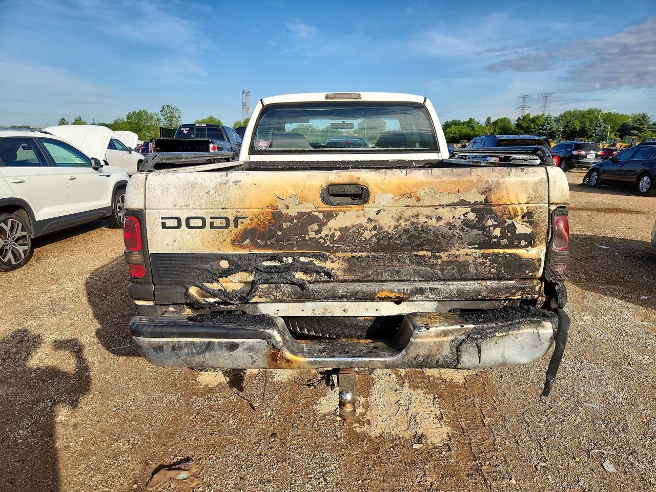 2001 Dodge Ram 1500 White vin: 3B7HF13ZX1G251185
