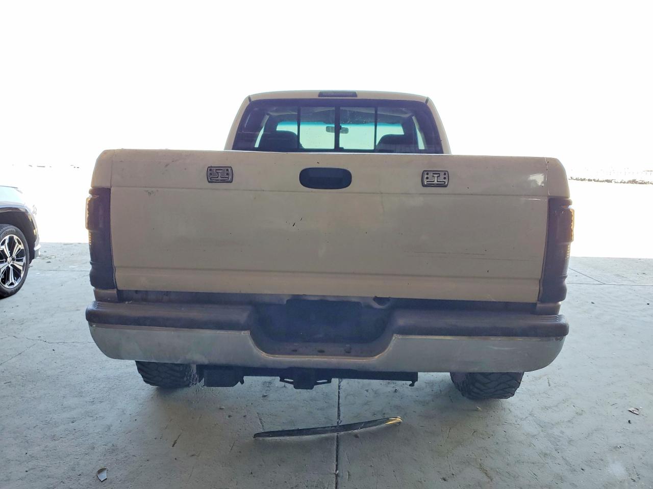 2001 Dodge Ram 2500 Белый vin: 3B7KC23621G789051