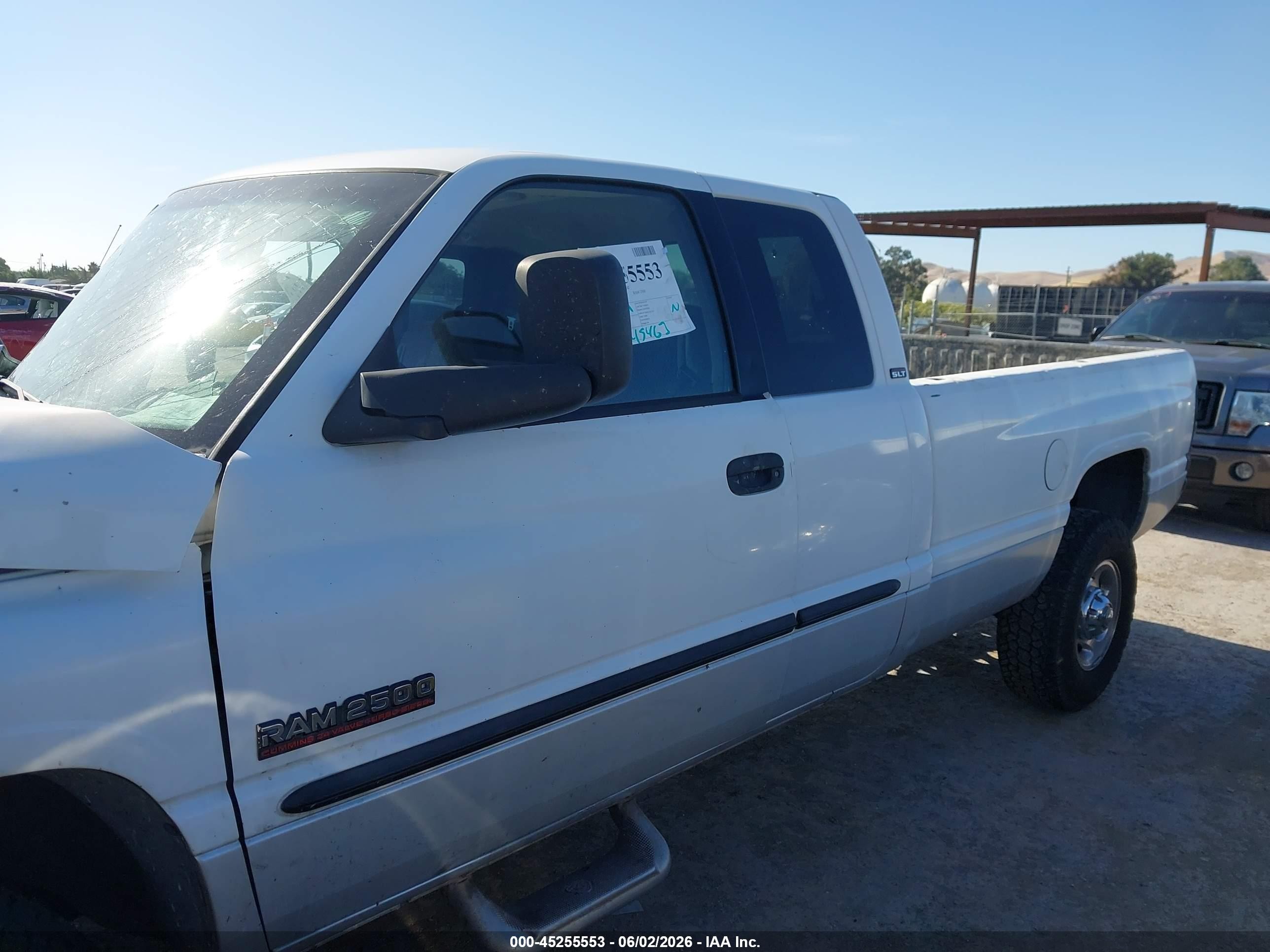 2002 Dodge Ram 2500 St White vin: 3B7KC23632M202424