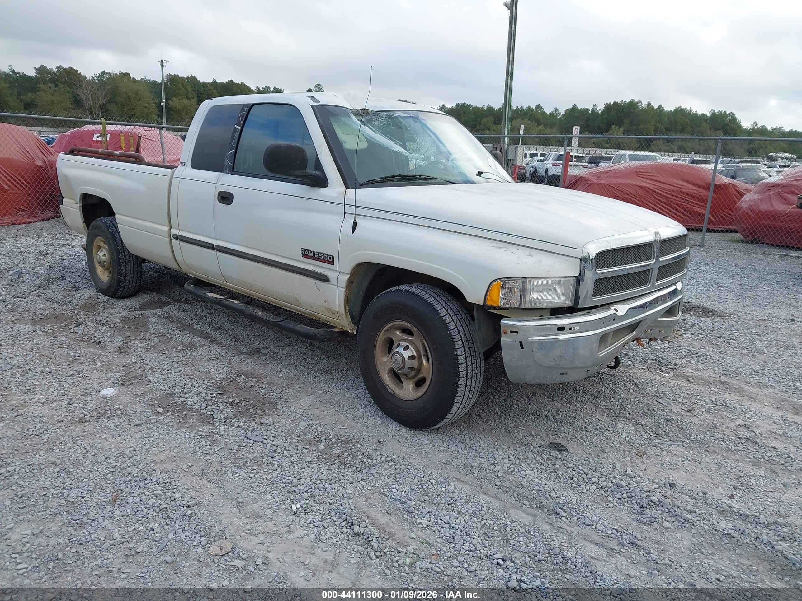 2000 Dodge Ram 2500 St Белый vin: 3B7KC2363YG113279