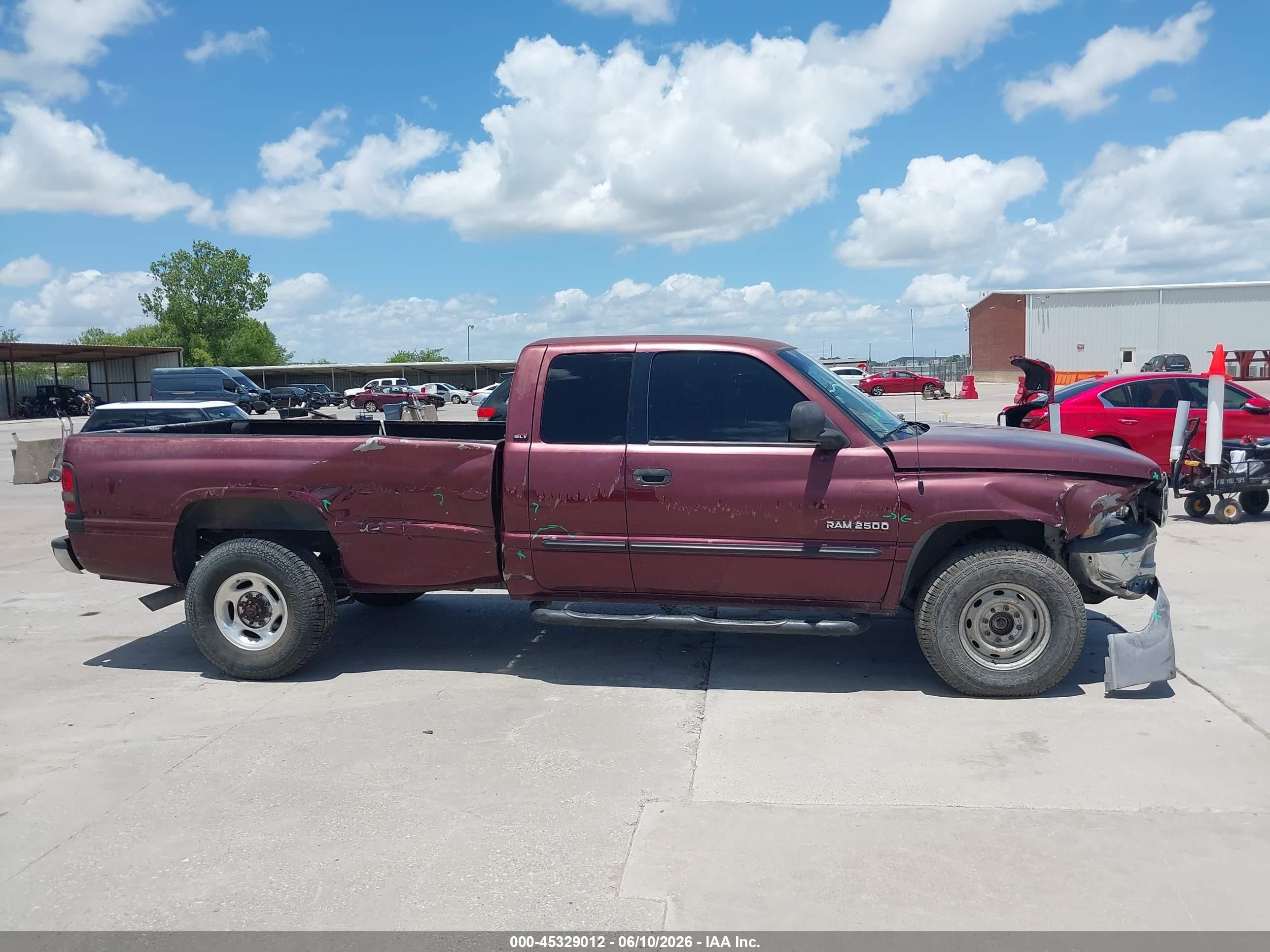 2001 Dodge Ram 2500 St Красный vin: 3B7KC23641G749649