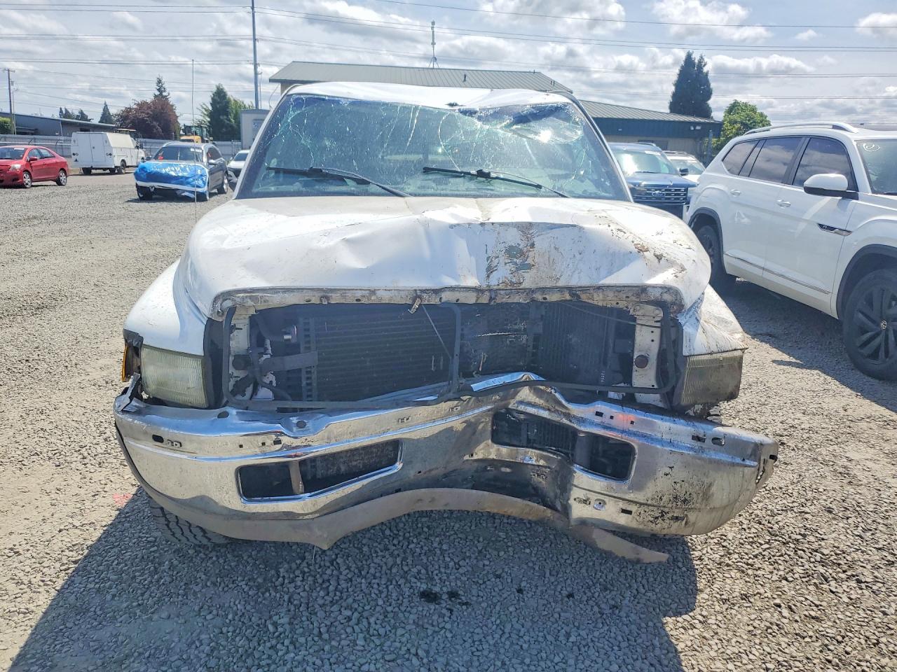 2001 Dodge Ram 2500 White vin: 3B7KC23671G813201