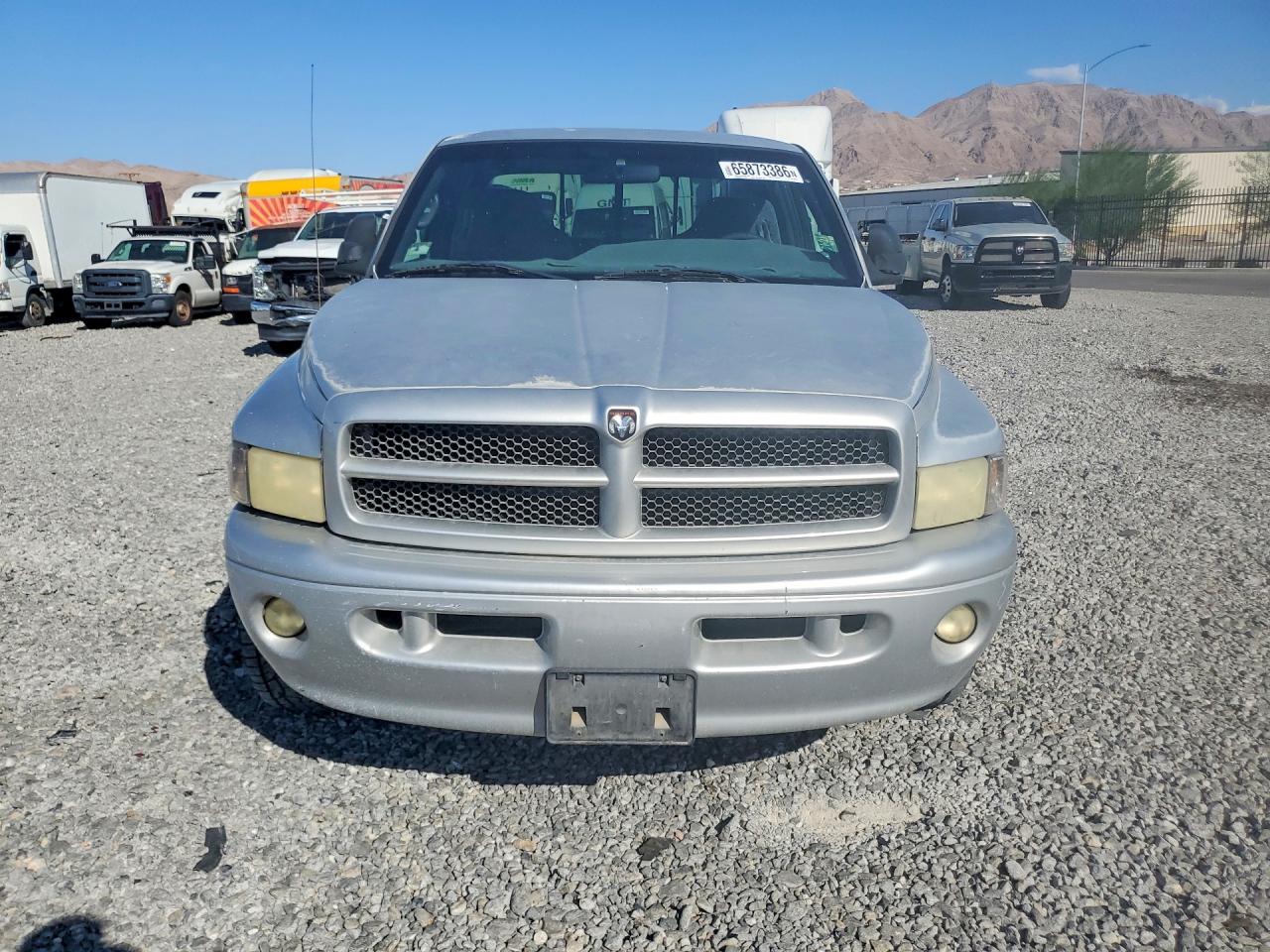 2002 Dodge Ram 2500 Silver vin: 3B7KC23C72M200178