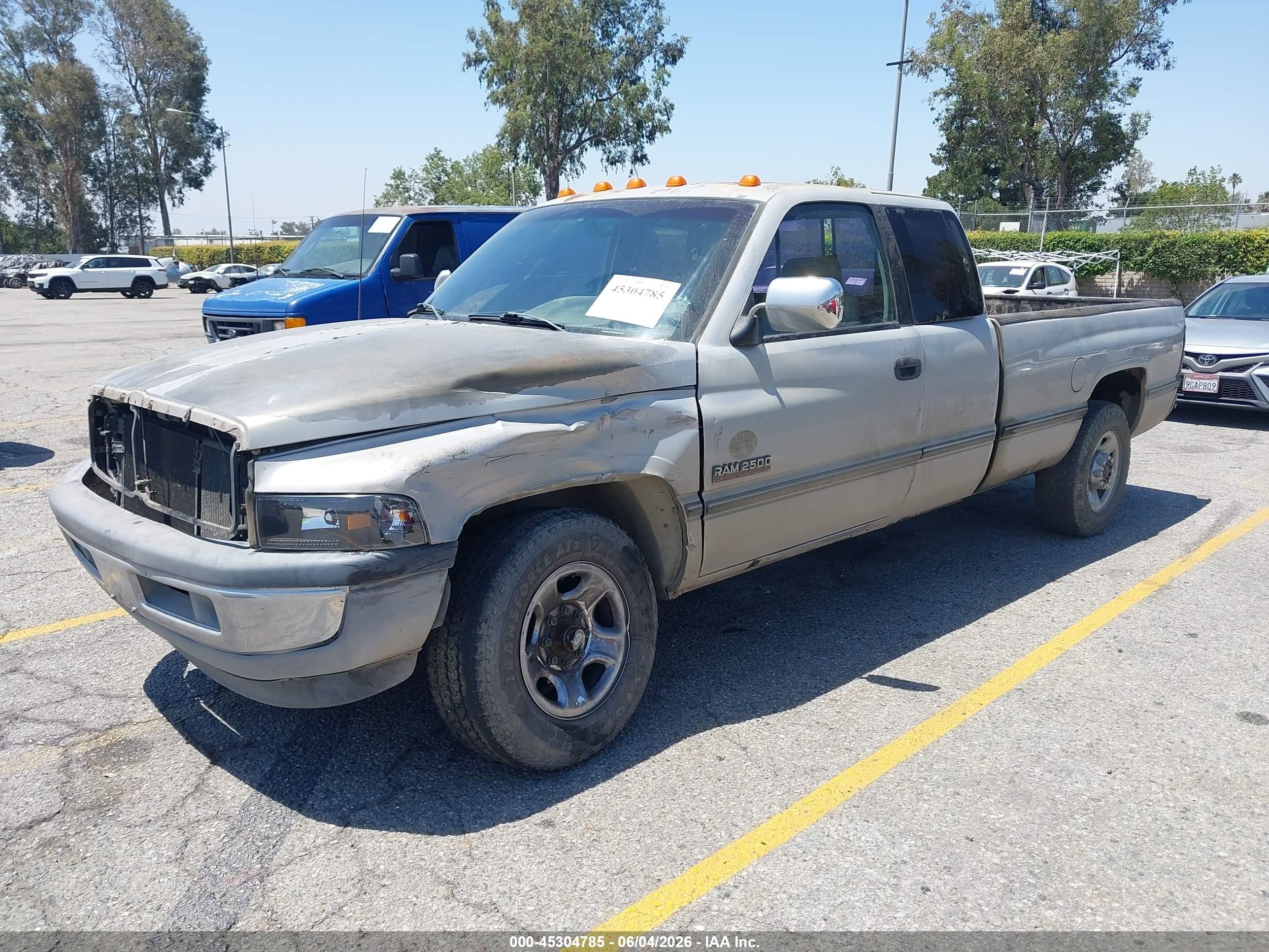 1997 Dodge Ram 2500 St Серебряный vin: 3B7KC23D1VM581796