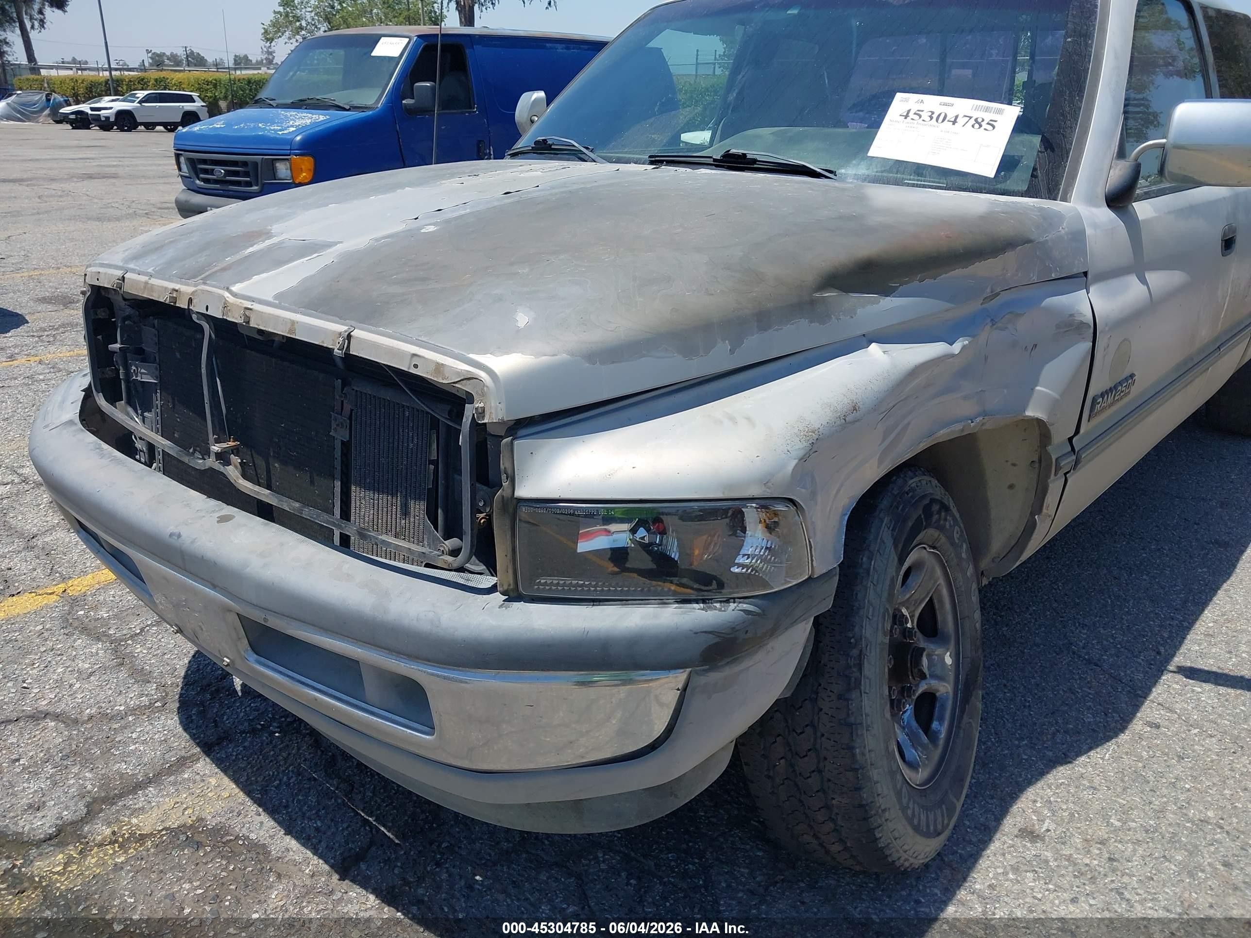 1997 Dodge Ram 2500 St Серебряный vin: 3B7KC23D1VM581796