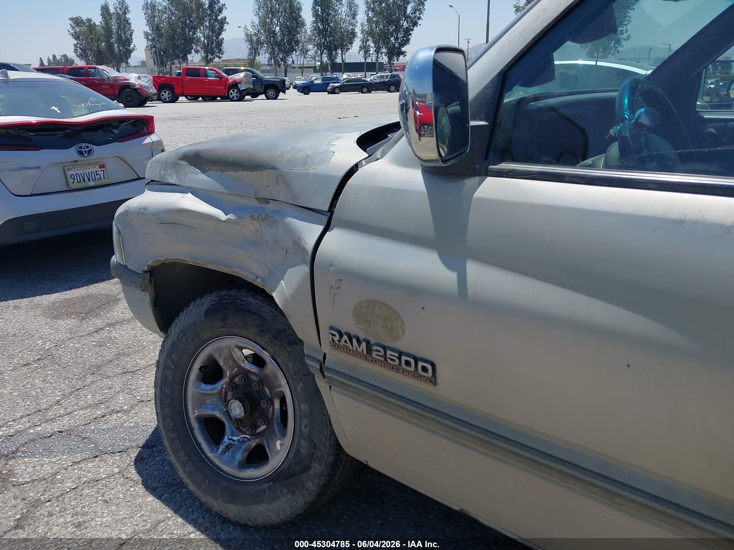 1997 Dodge Ram 2500 St Серебряный vin: 3B7KC23D1VM581796
