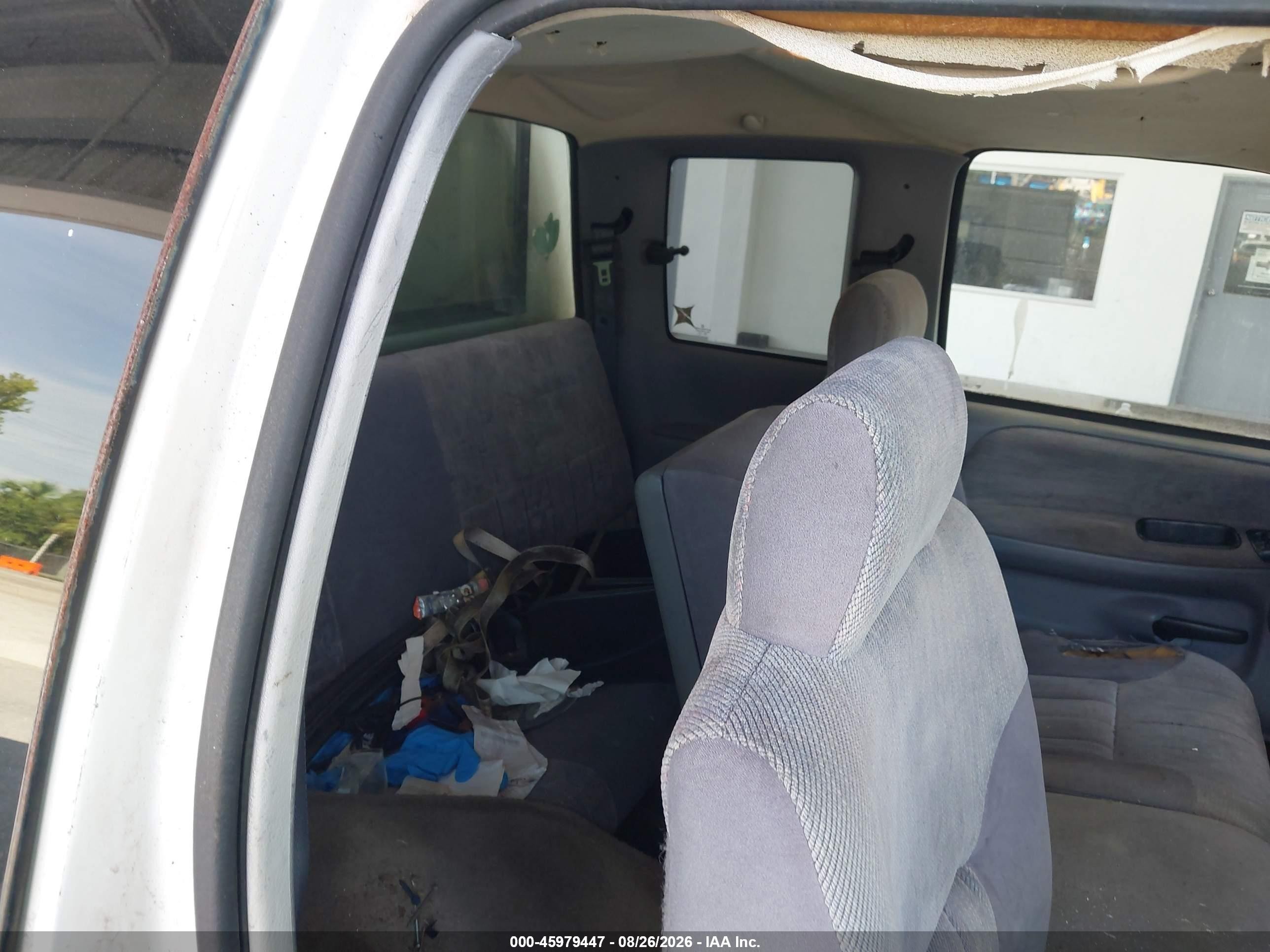 1997 Dodge Ram 2500 St White vin: 3B7KC23W6VM512068
