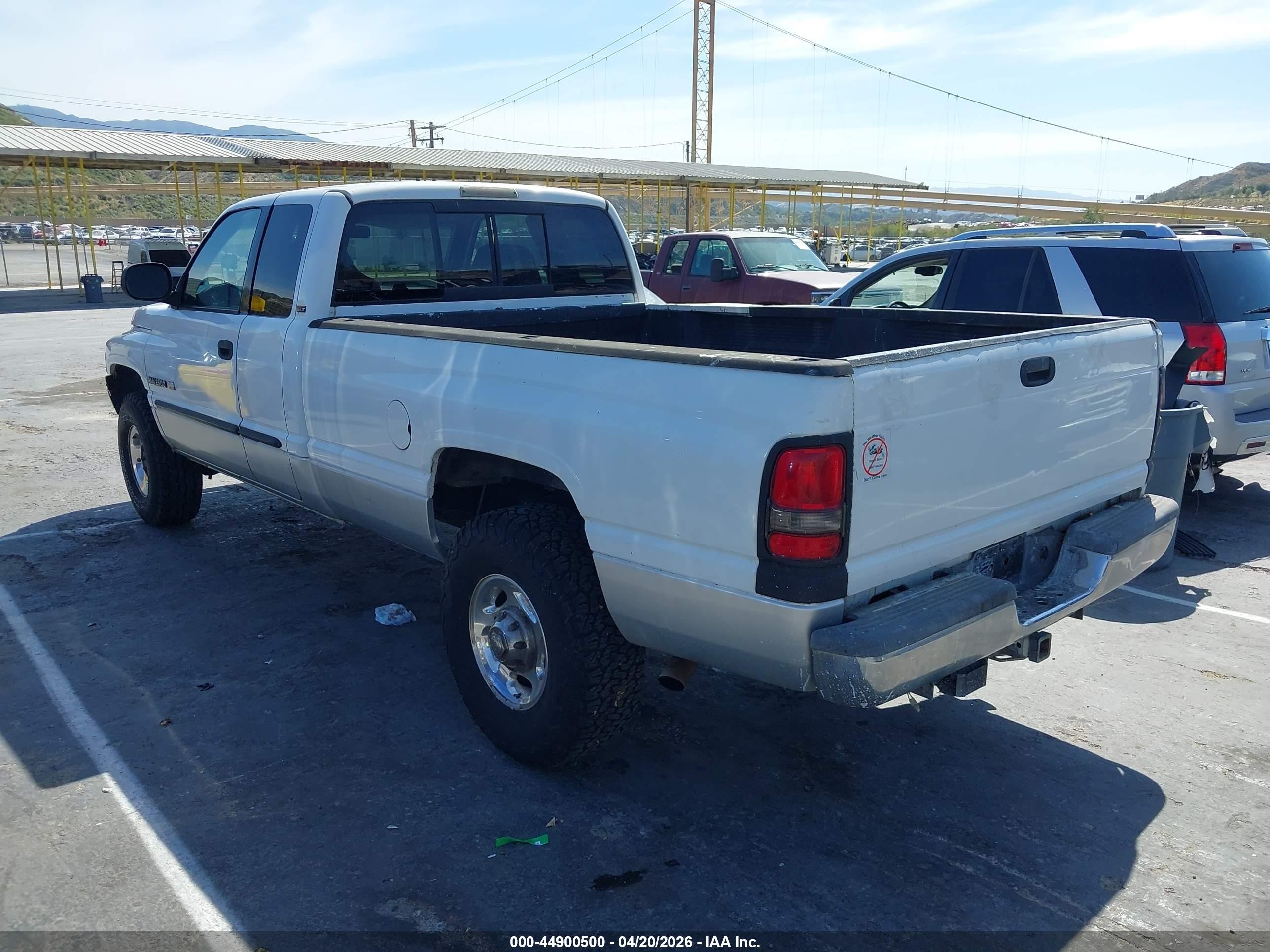 2001 Dodge Ram 2500 St White vin: 3B7KC23Z91G772547