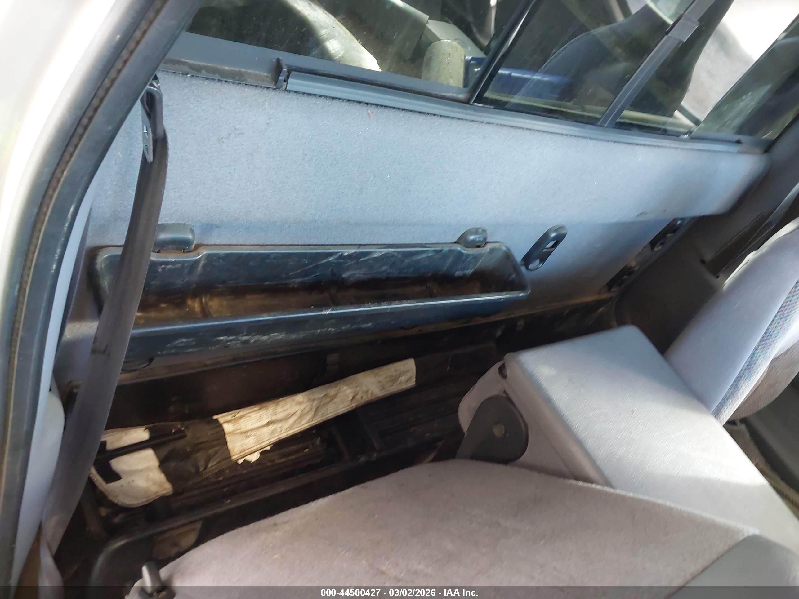 1999 Dodge Ram 2500 St Silver vin: 3B7KC26Z0XM512883