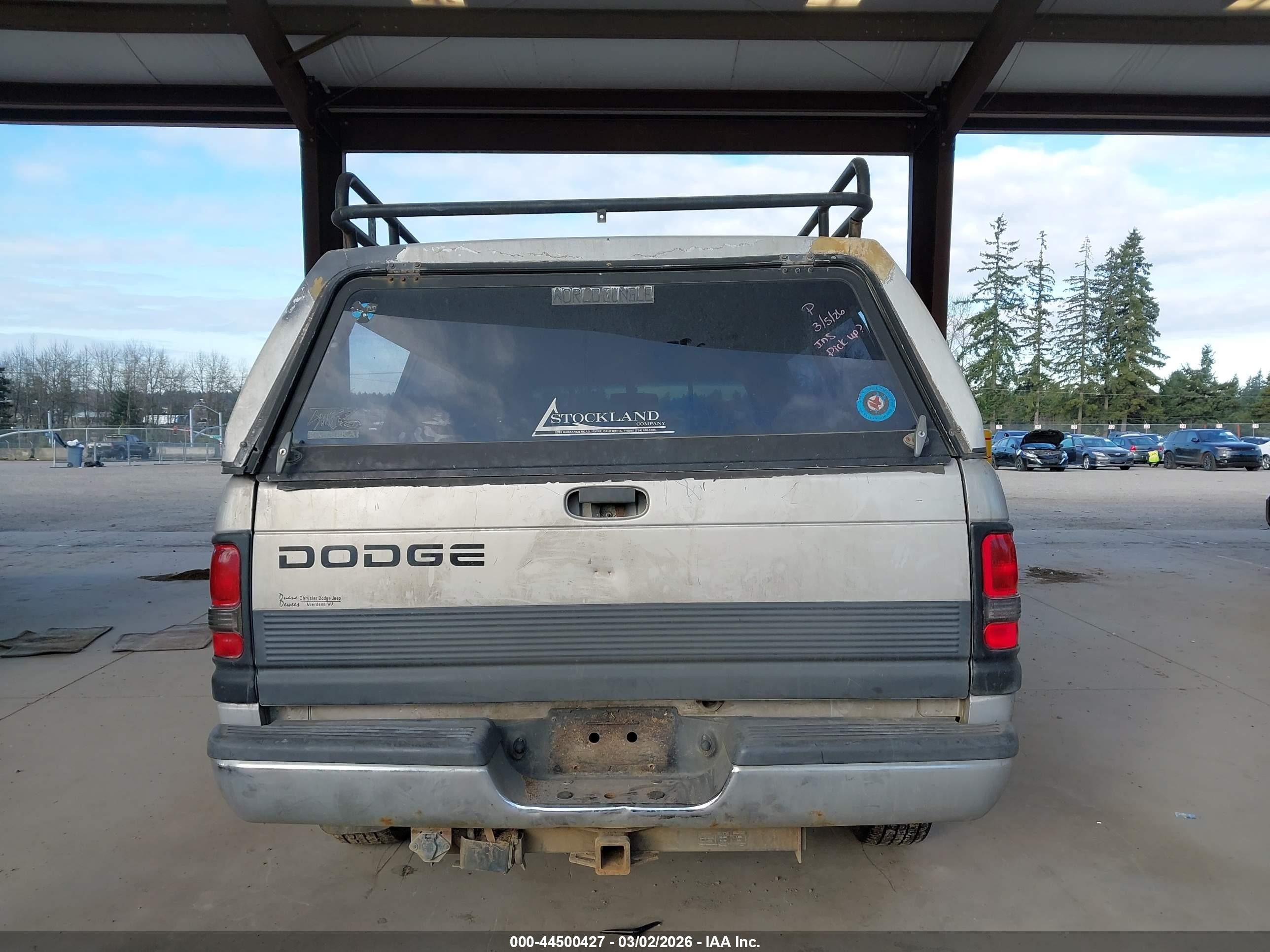 1999 Dodge Ram 2500 St Silver vin: 3B7KC26Z0XM512883