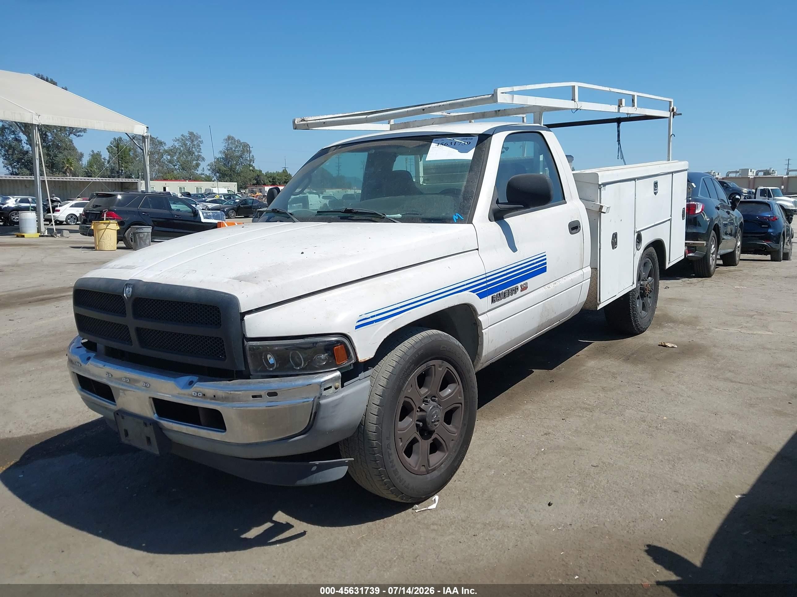 2001 Dodge Ram 2500 St White vin: 3B7KC26Z71M530210
