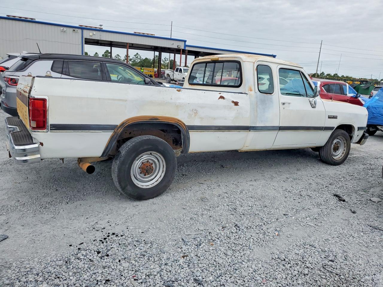 1992 Dodge D-series D200 White vin: 3B7KE23C5NM570205