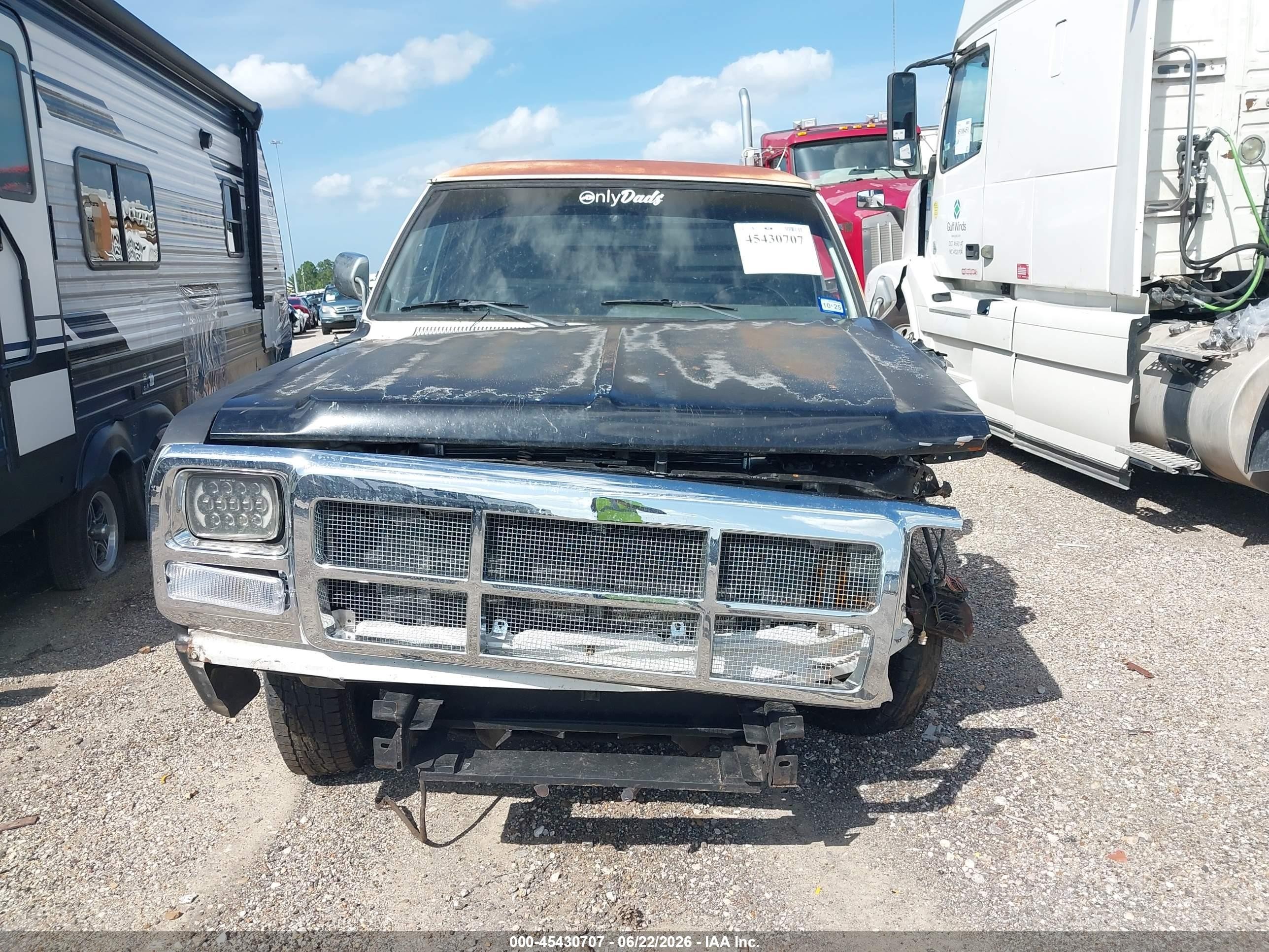 1993 Dodge D-series D200/d250 White vin: 3B7KE23C6PM146910