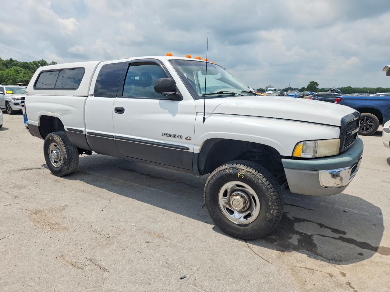 1998 Dodge Ram 2500 White vin: 3B7KF22Z8WG106778