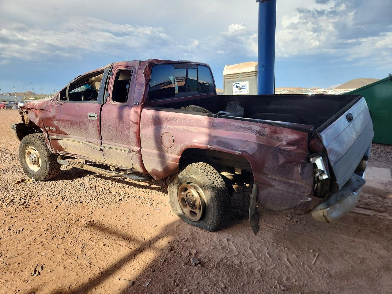 2001 Dodge Ram 2500 Burgundy vin: 3B7KF23601G205950