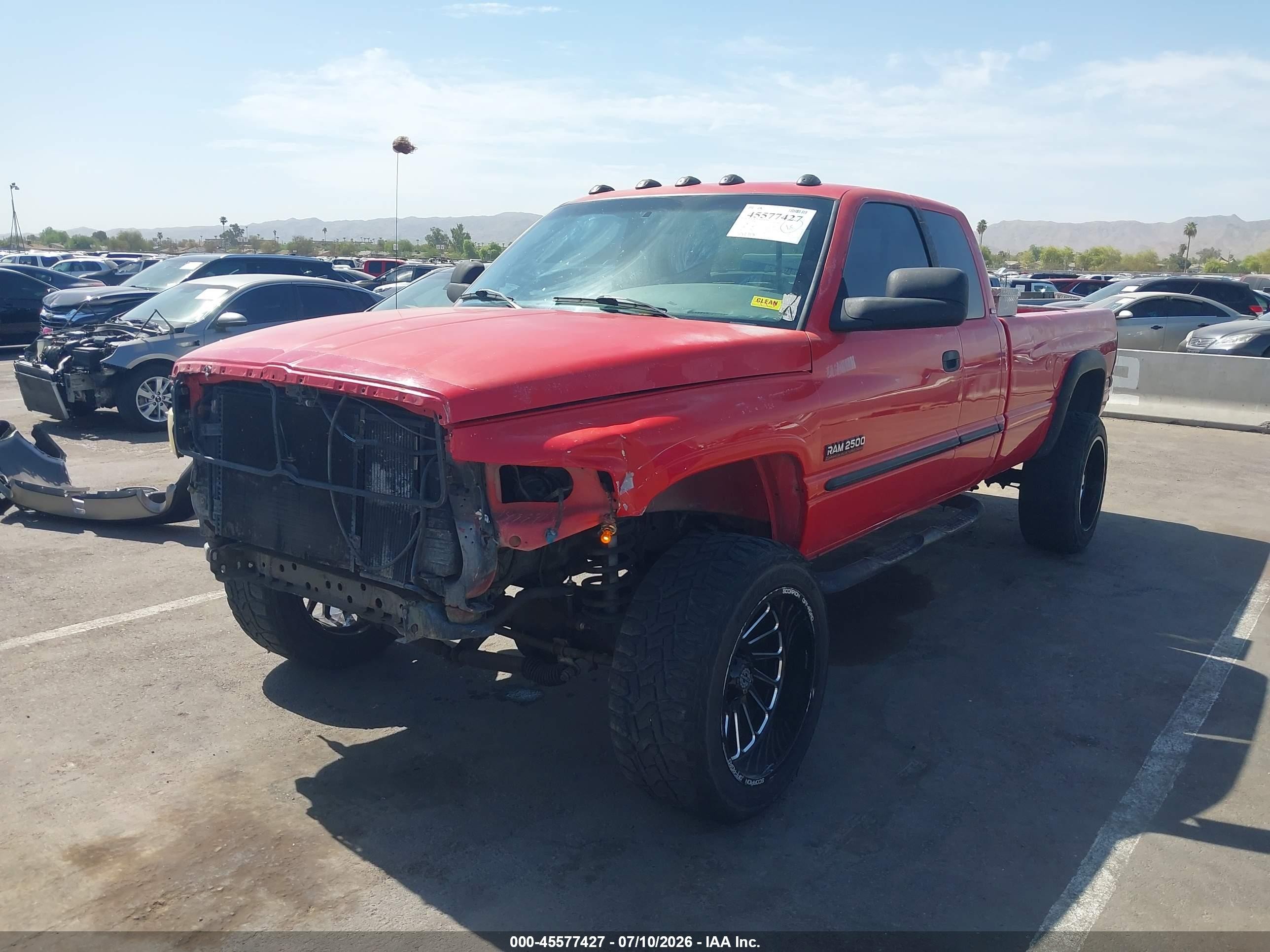 2000 Dodge Ram 2500 St Red vin: 3B7KF2362YG143977