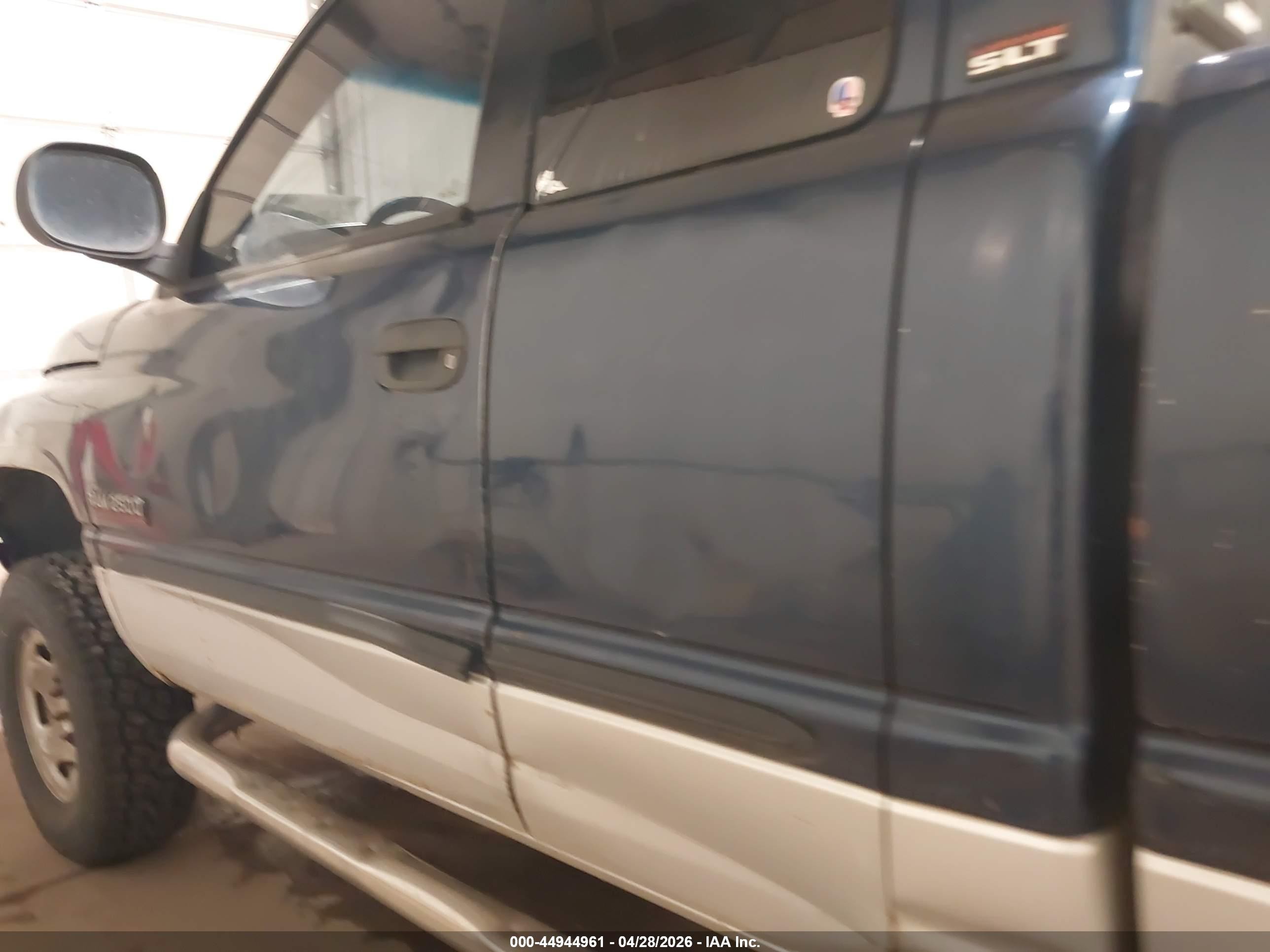 2002 Dodge Ram 2500 St Blue vin: 3B7KF23662M201274