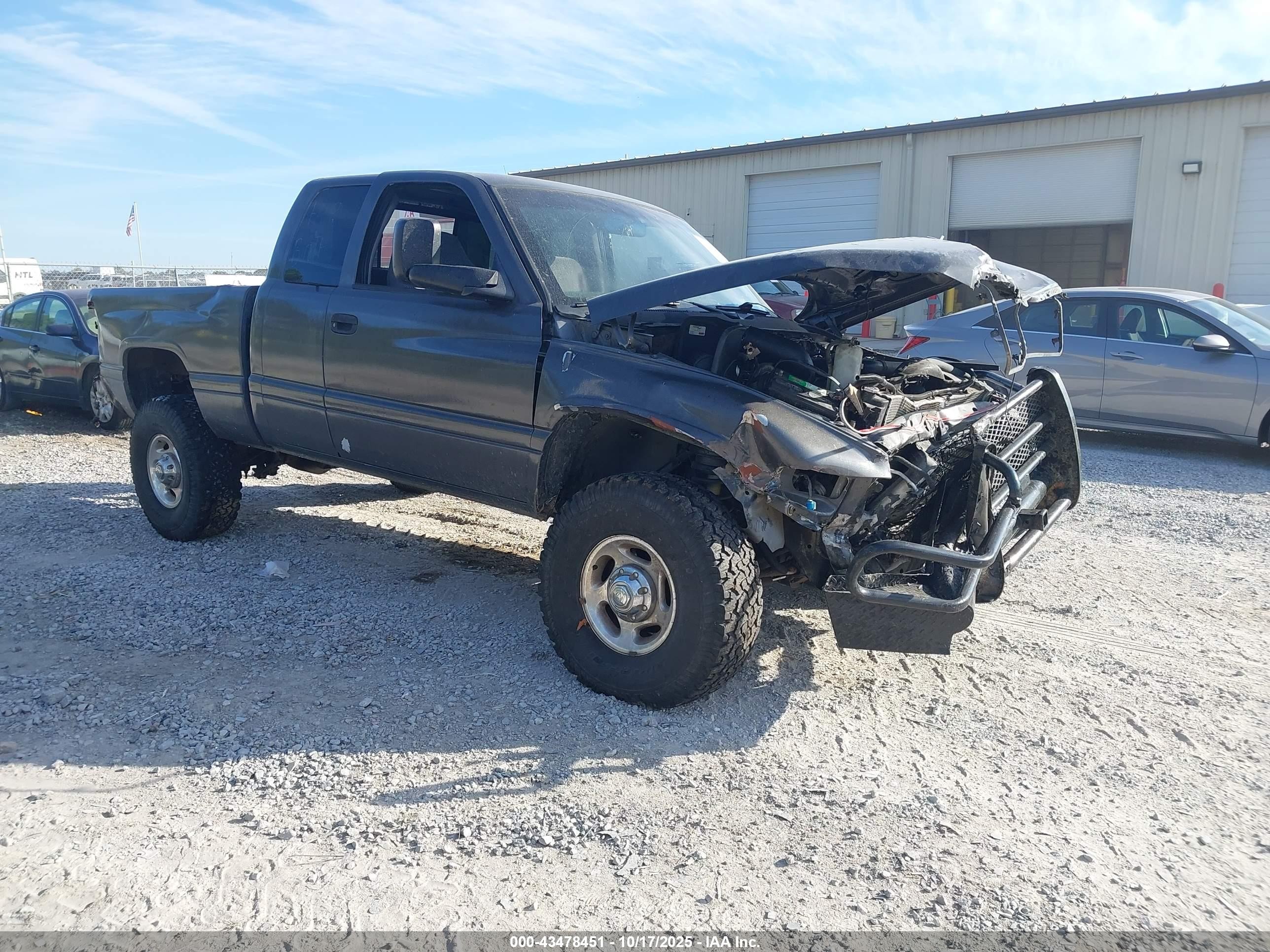 3B7KF23672M200733