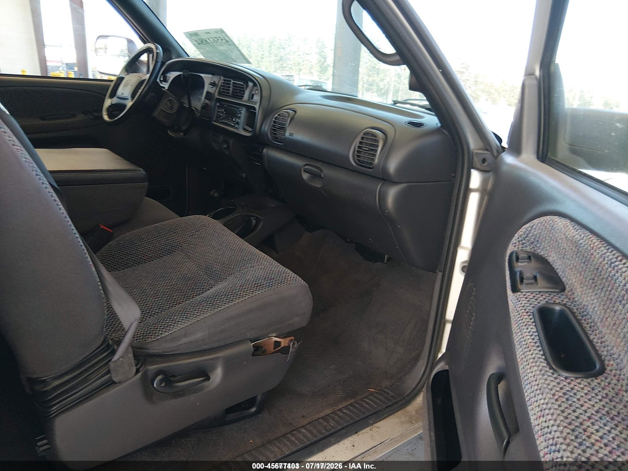 2002 Dodge Ram 2500 St Silver vin: 3B7KF23672M304476