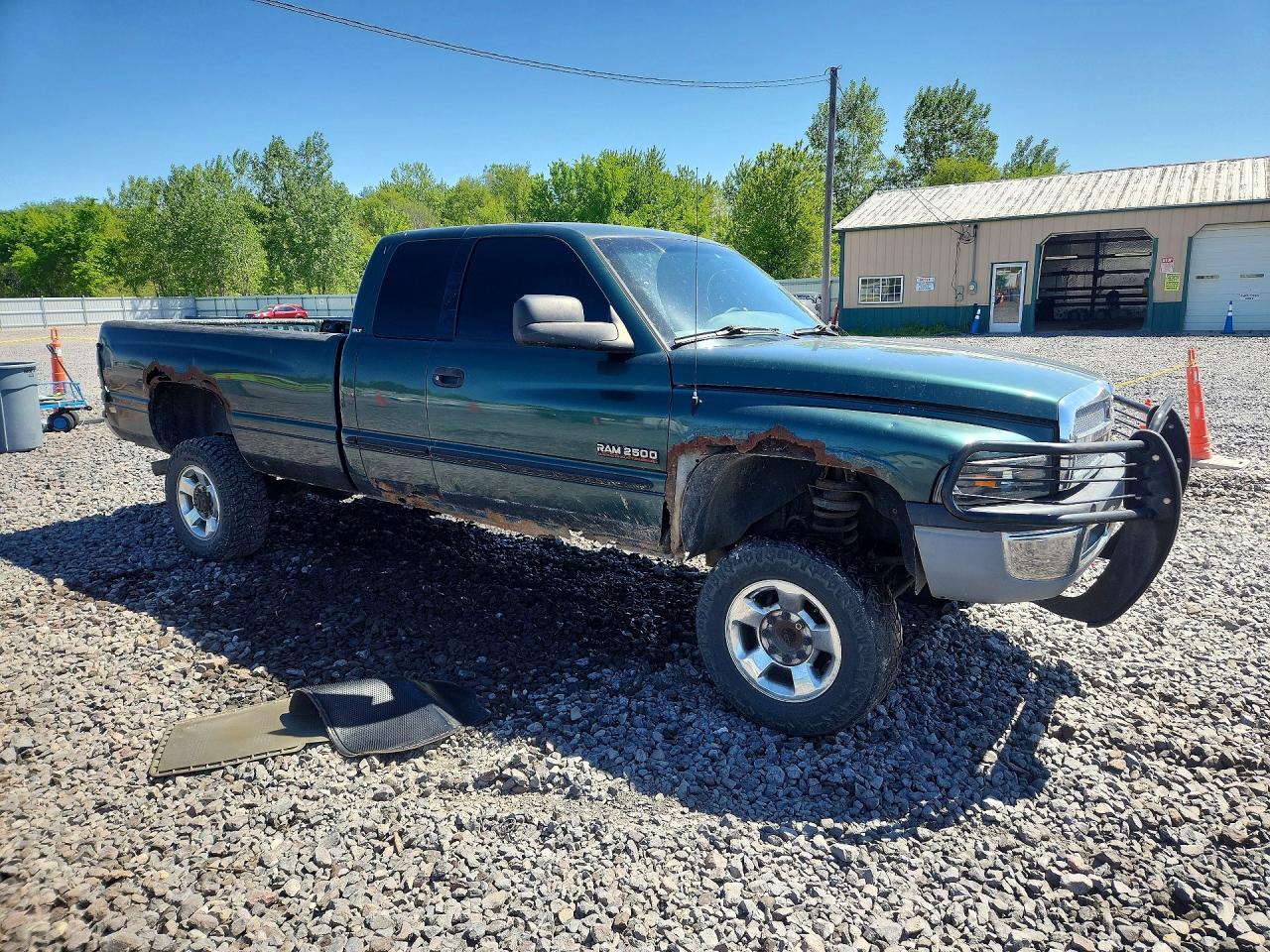 2000 Dodge Ram 2500 Green vin: 3B7KF2368YG128660