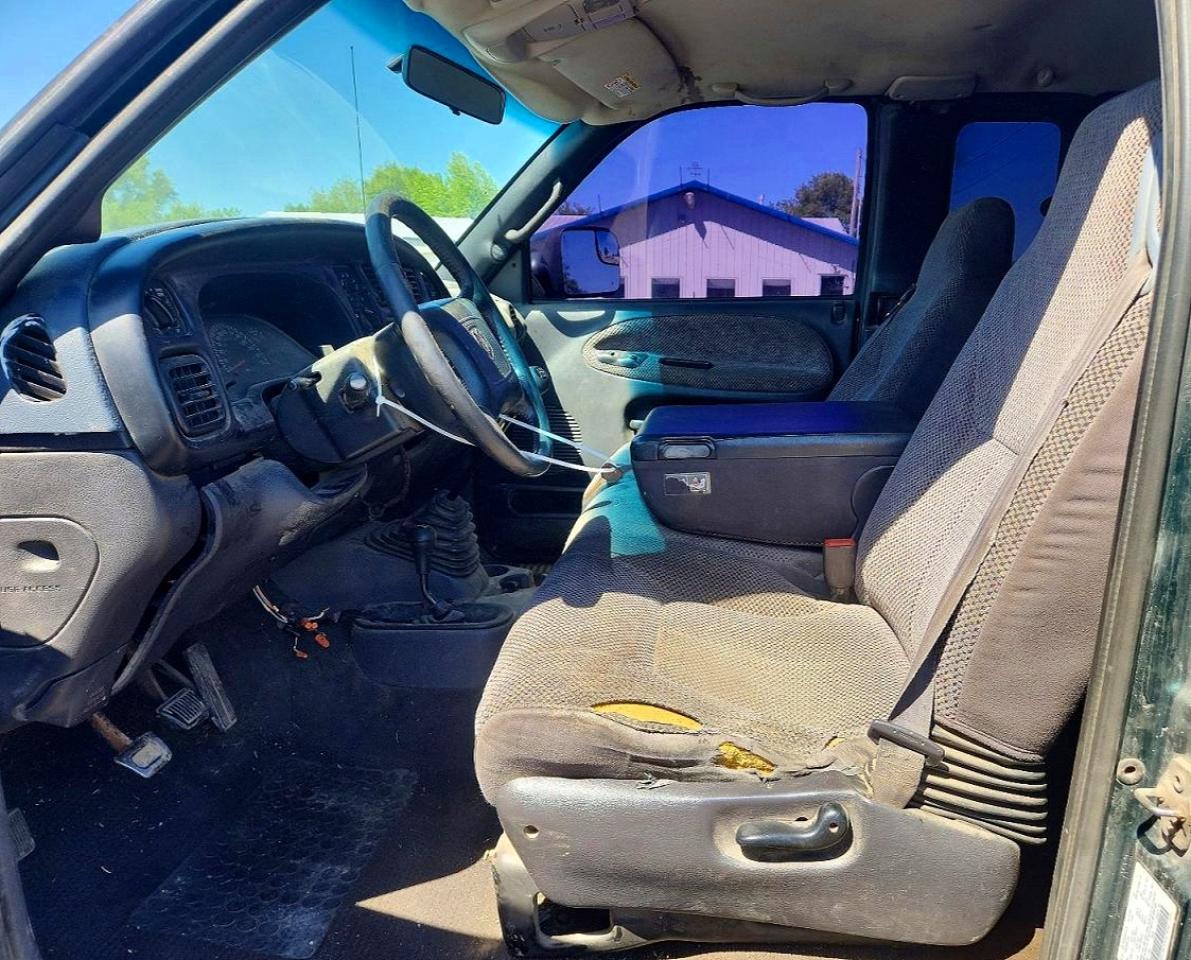 2000 Dodge Ram 2500 Green vin: 3B7KF2368YG128660