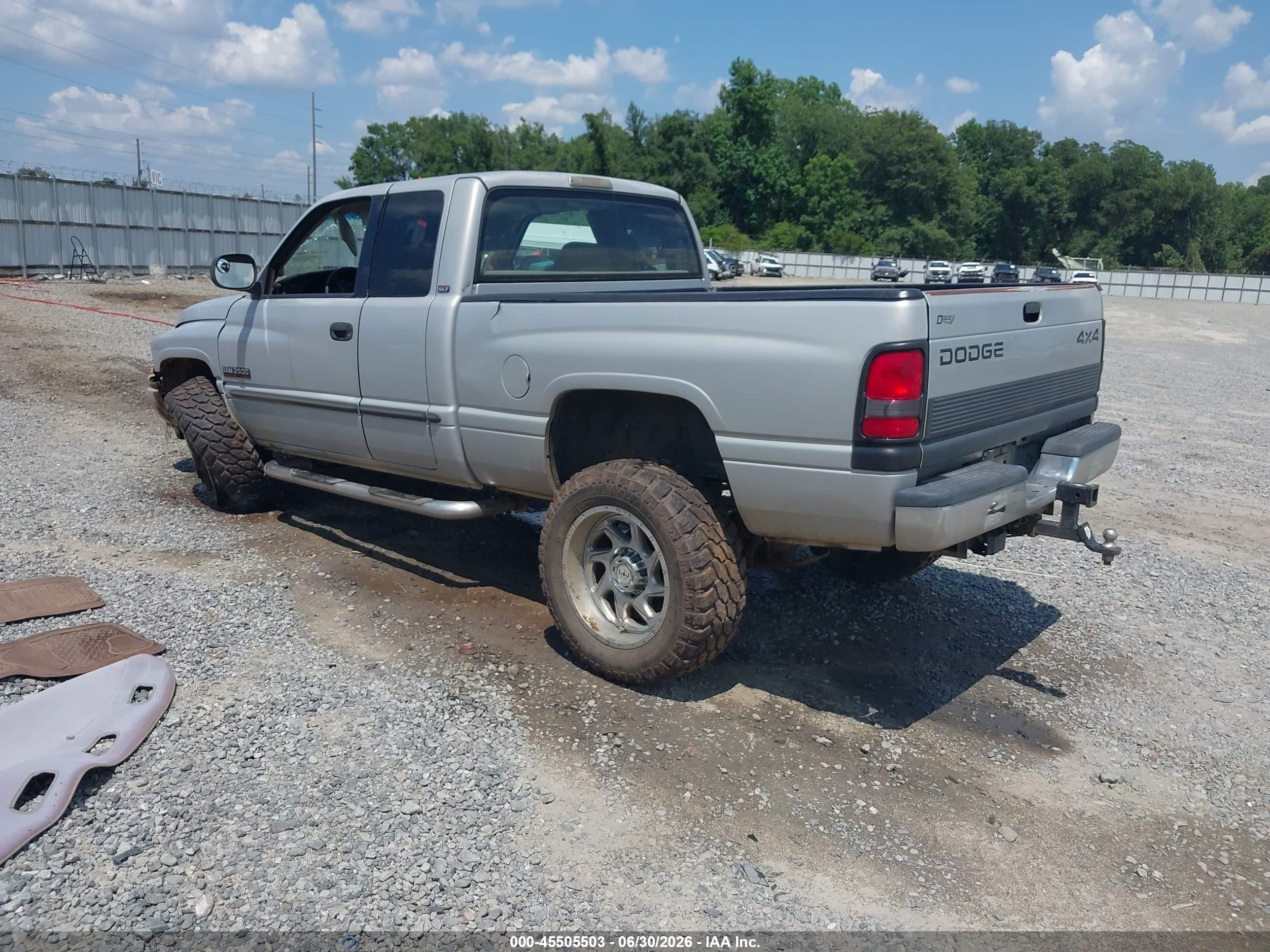 2001 Dodge Ram 2500 St Silver vin: 3B7KF236X1G188509