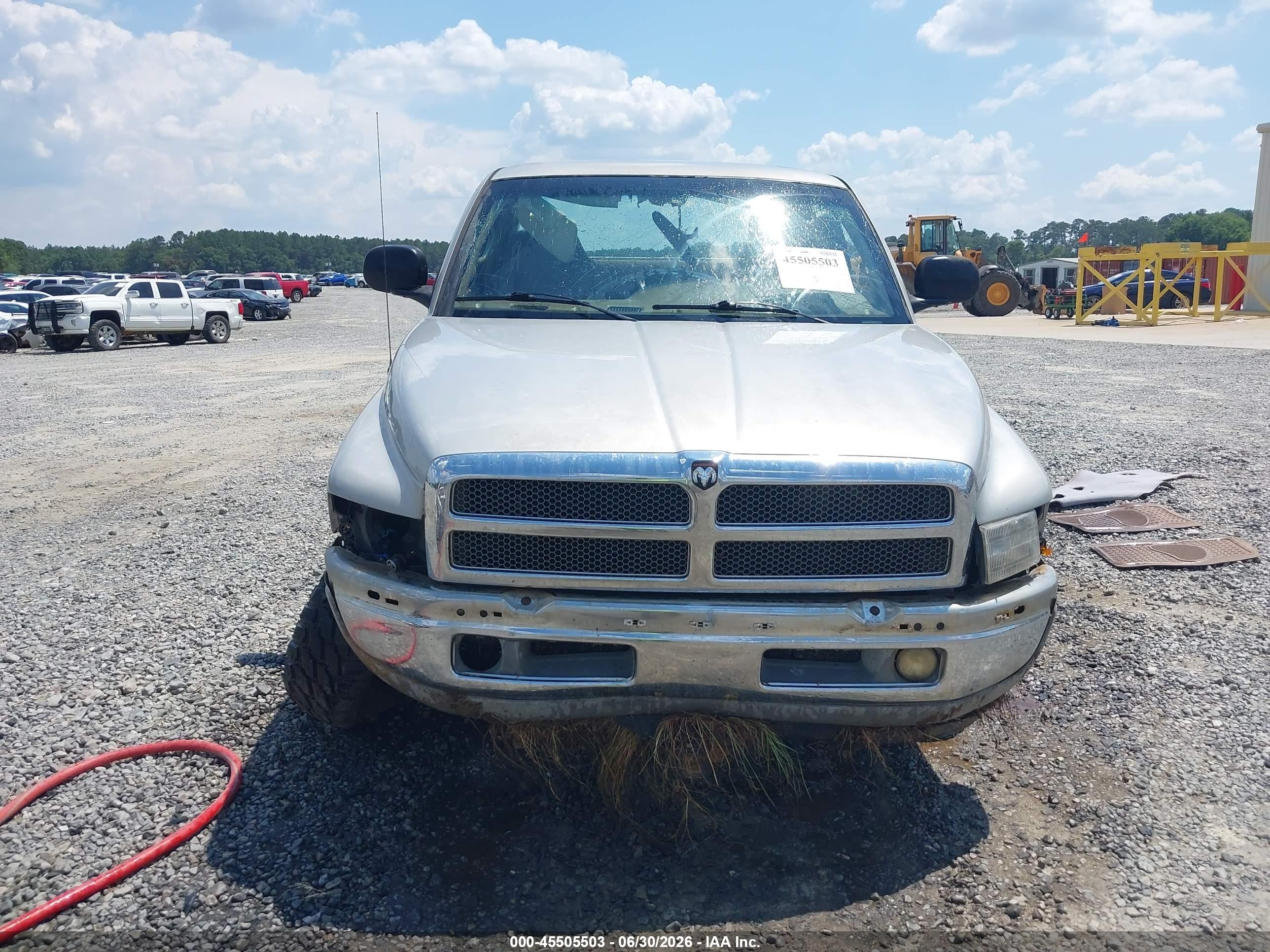 2001 Dodge Ram 2500 St Silver vin: 3B7KF236X1G188509