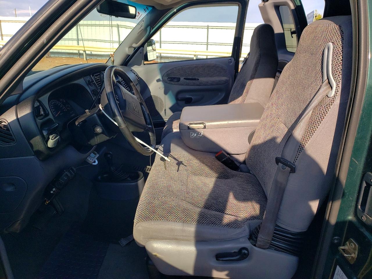 2001 Dodge Ram 2500 Green vin: 3B7KF236X1G705047