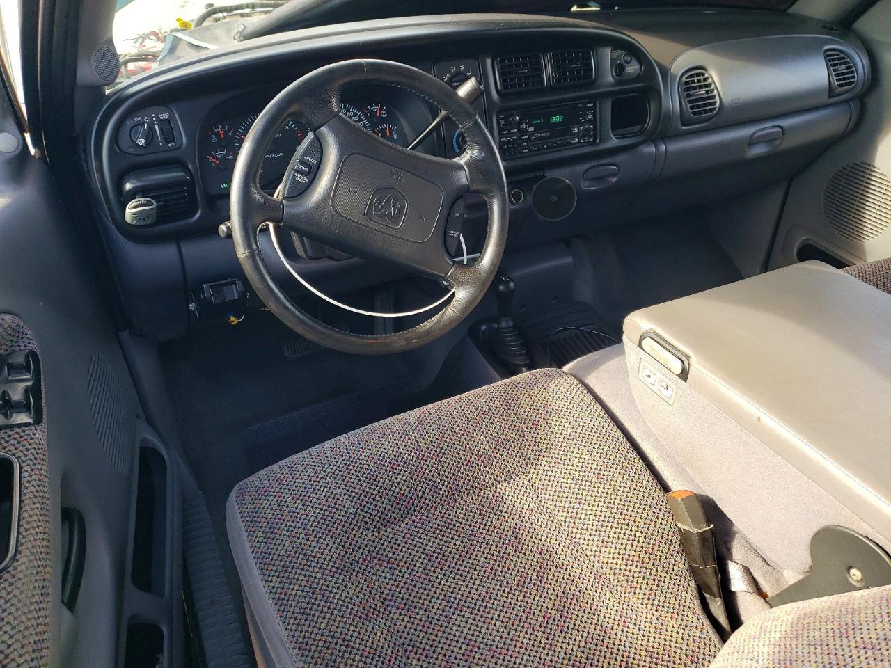 2001 Dodge Ram 2500 Green vin: 3B7KF236X1G705047