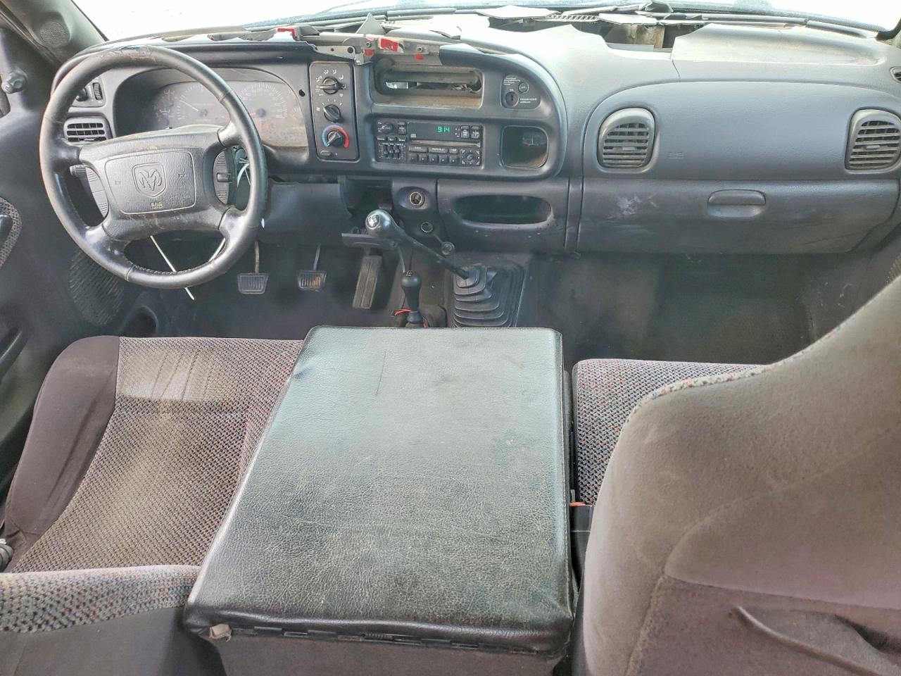 2002 Dodge Ram 2500 Silver vin: 3B7KF23C42M213526
