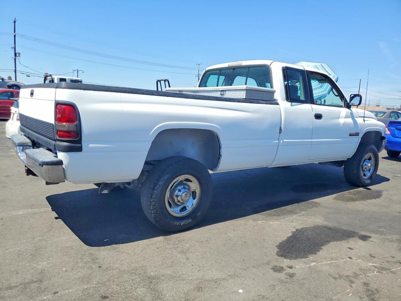 1996 Dodge Ram 2500 White vin: 3B7KF23C5TM138465