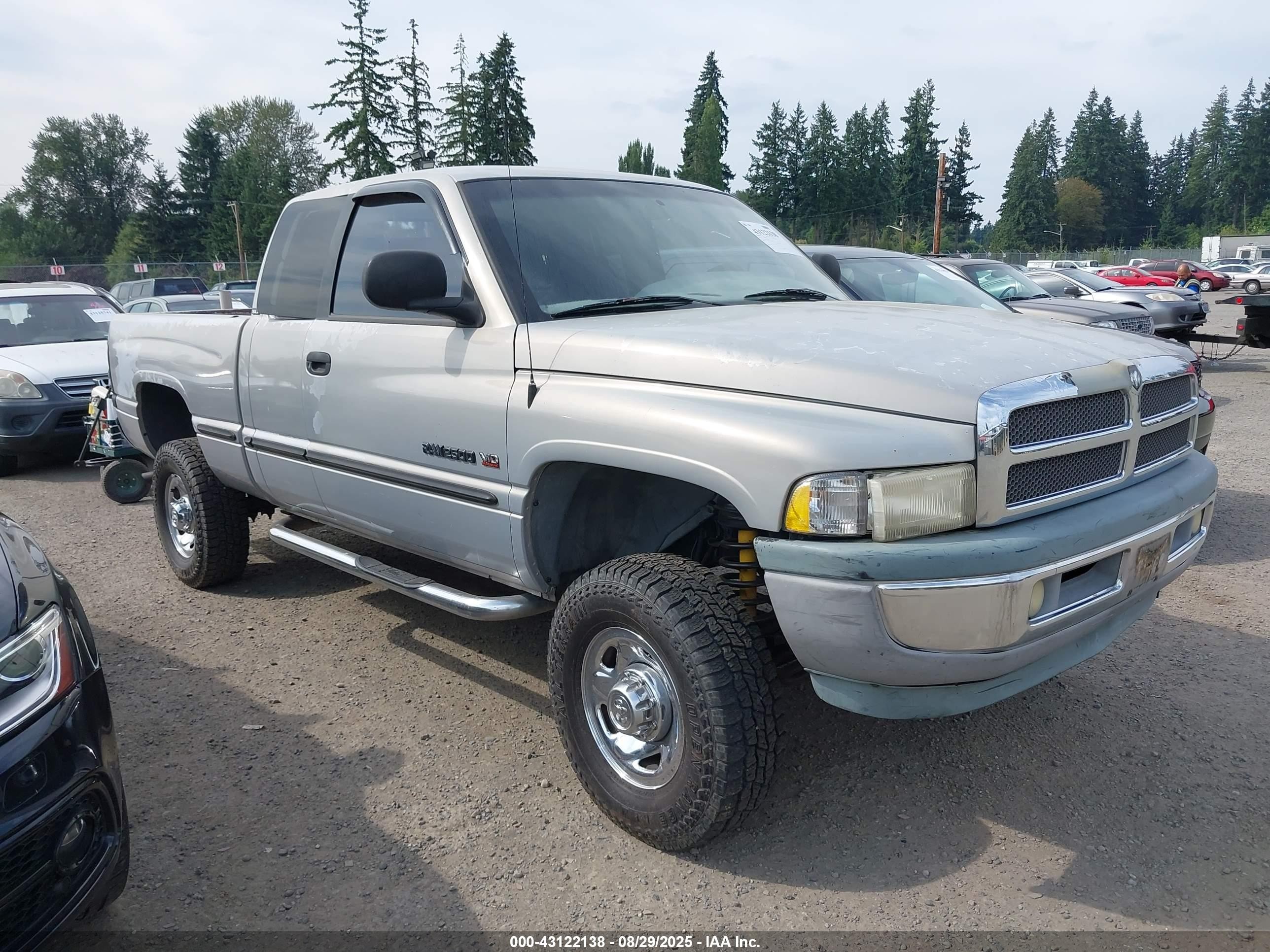 3B7KF23W1XG155701