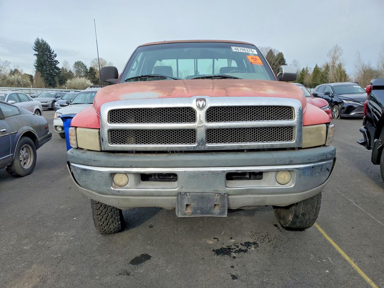 1996 Dodge Ram 2500 Red vin: 3B7KF23W3TM185116