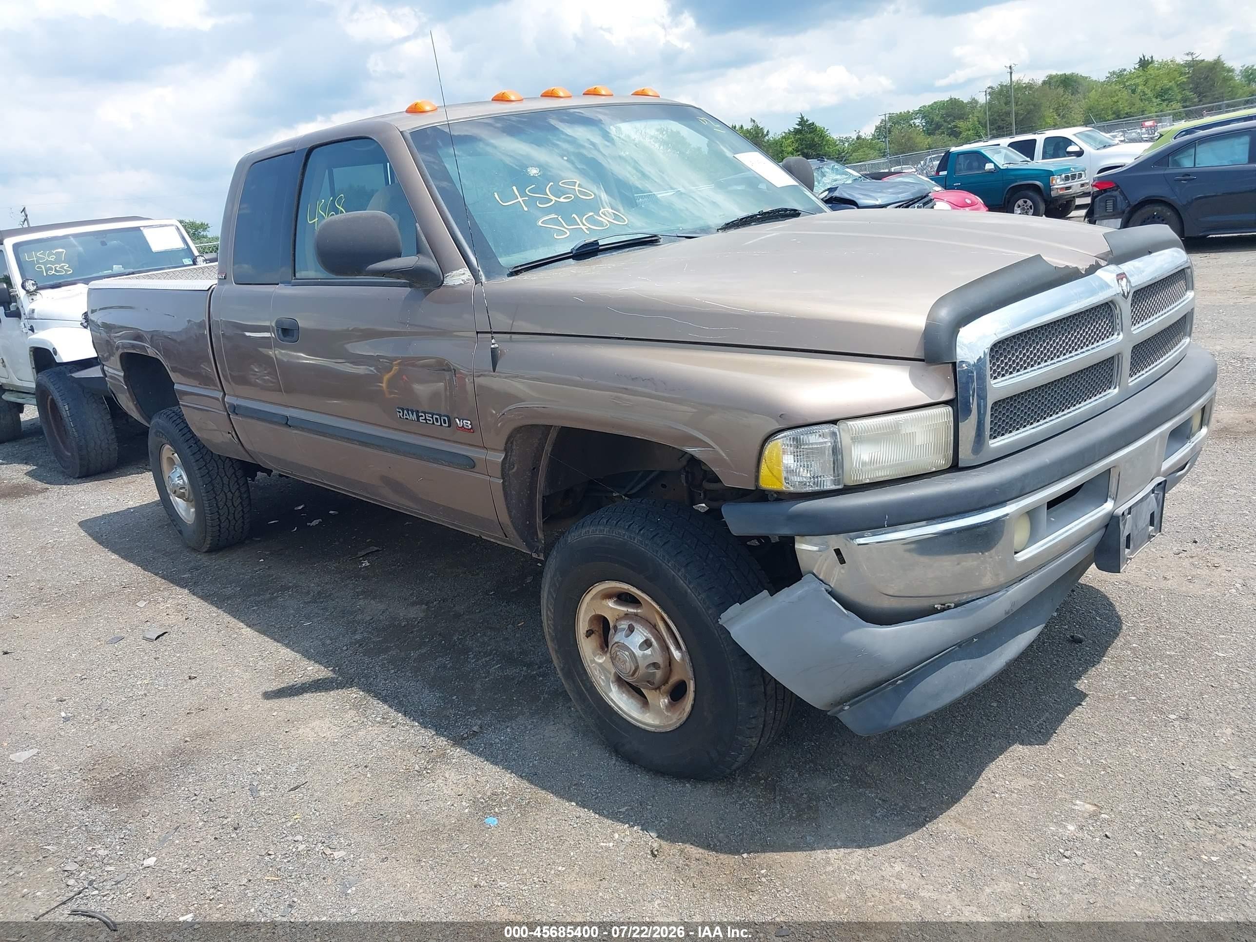 2001 Dodge Ram 2500   Золотой vin: 3B7KF23Z41G166189