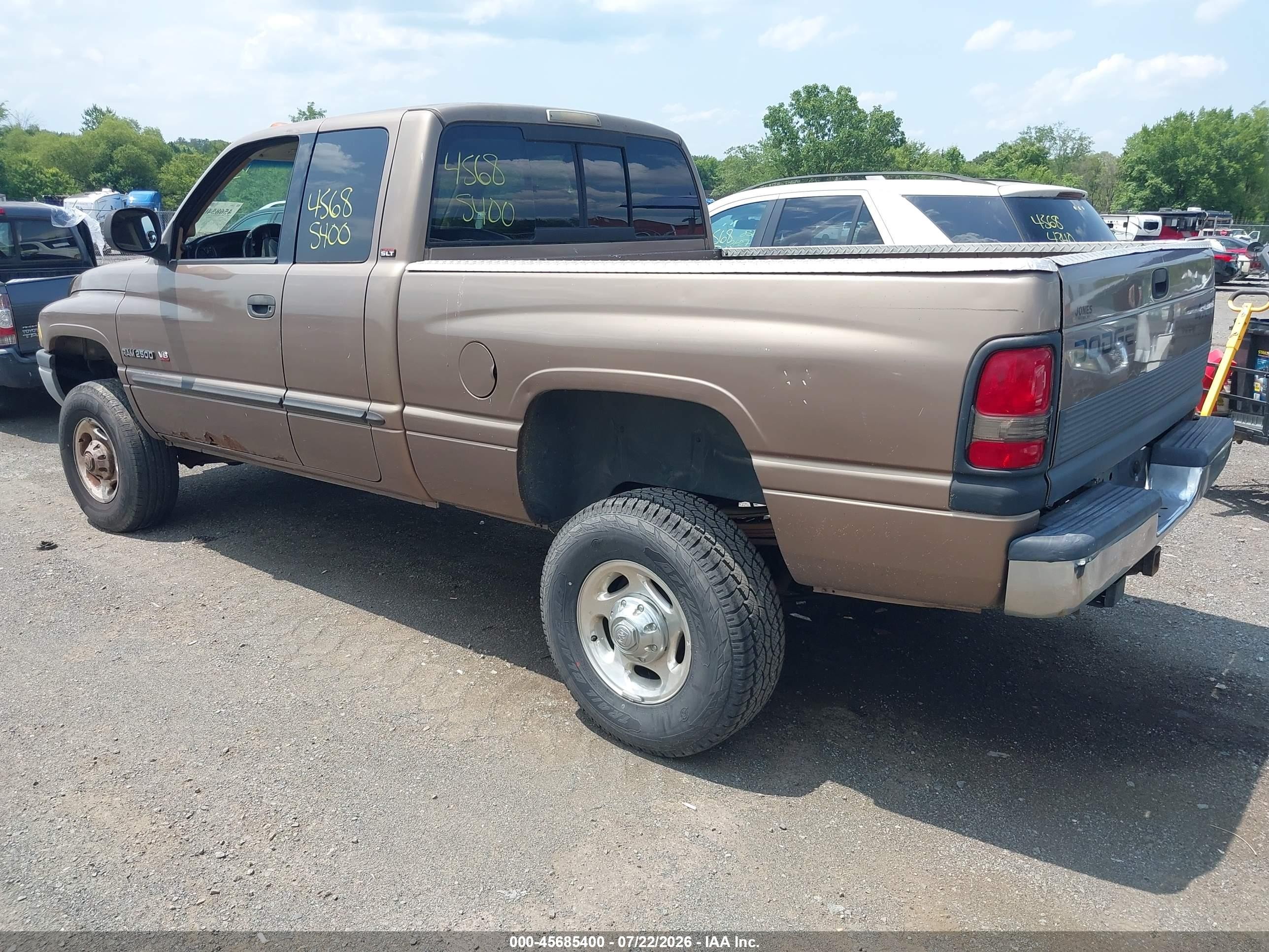 2001 Dodge Ram 2500   Золотой vin: 3B7KF23Z41G166189