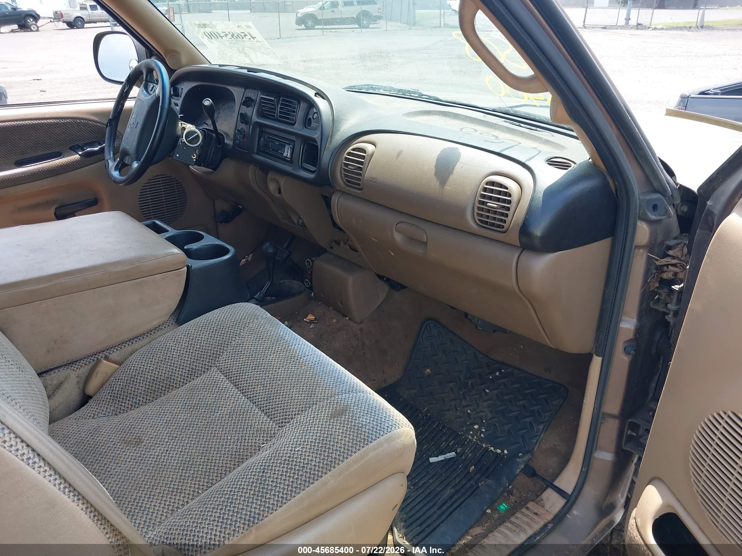 2001 Dodge Ram 2500   Золотой vin: 3B7KF23Z41G166189