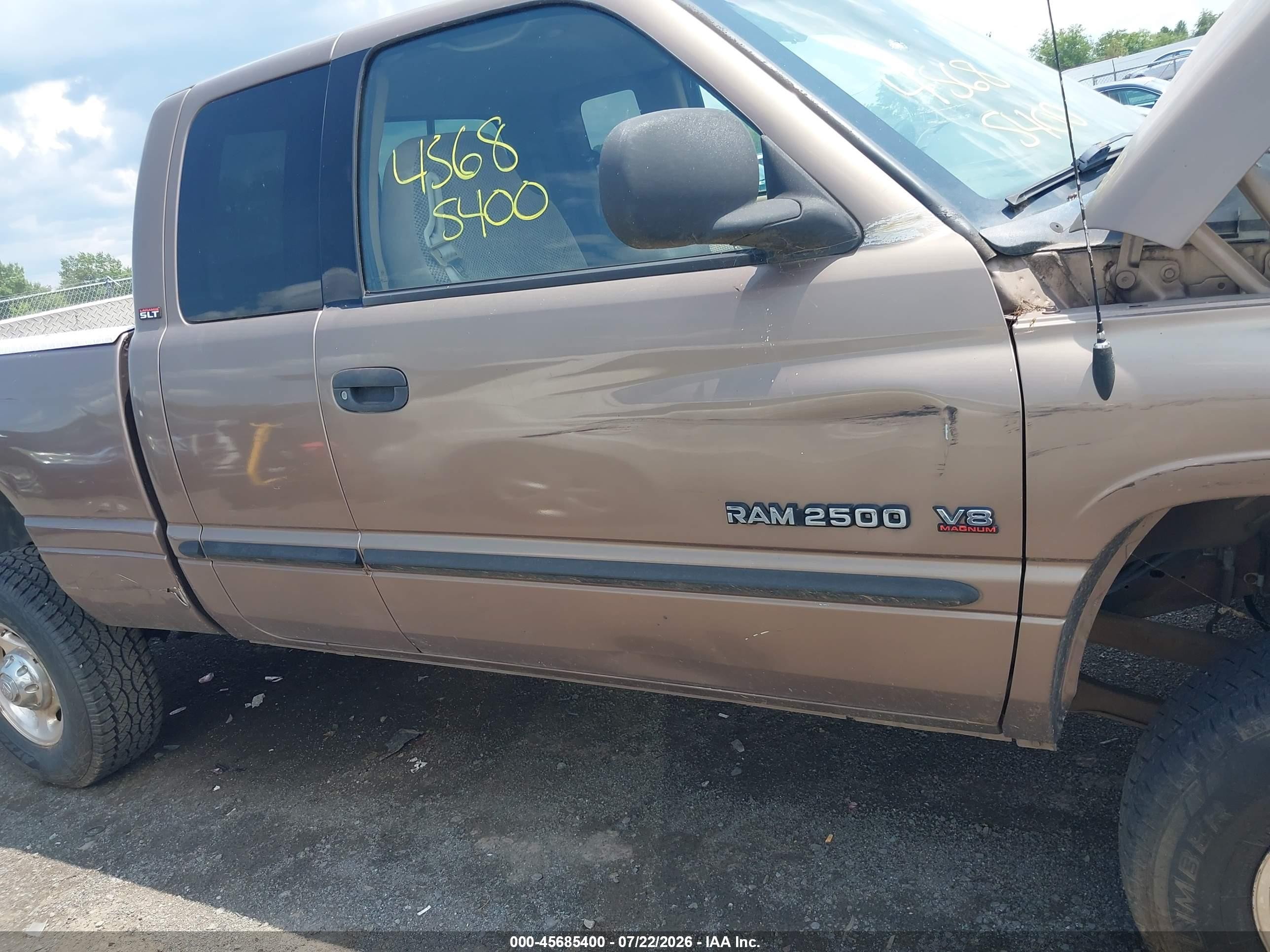2001 Dodge Ram 2500   Золотой vin: 3B7KF23Z41G166189