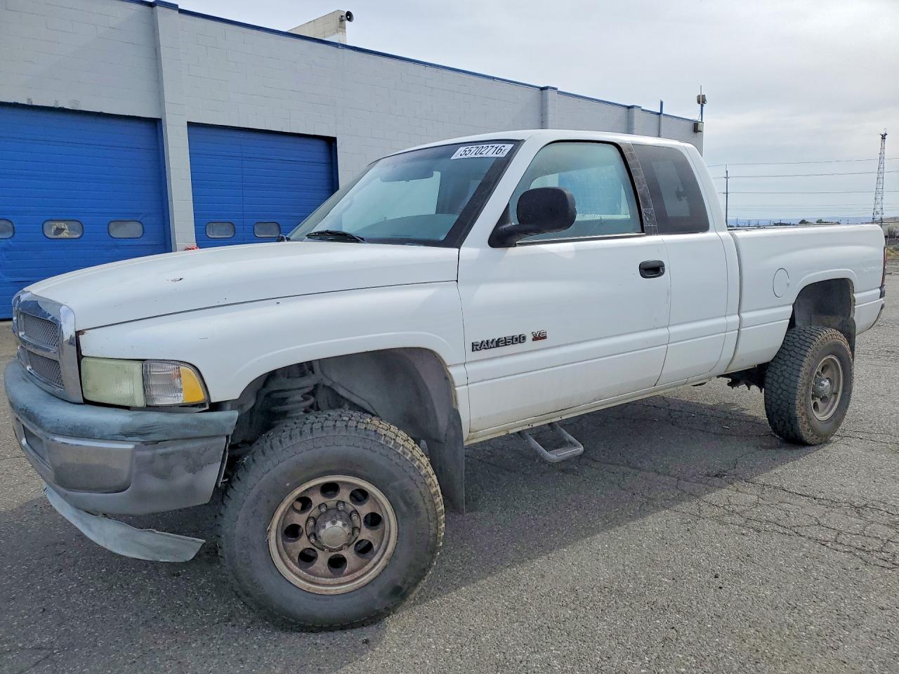2000 Dodge Ram 2500 White vin: 3B7KF23Z4YG159530
